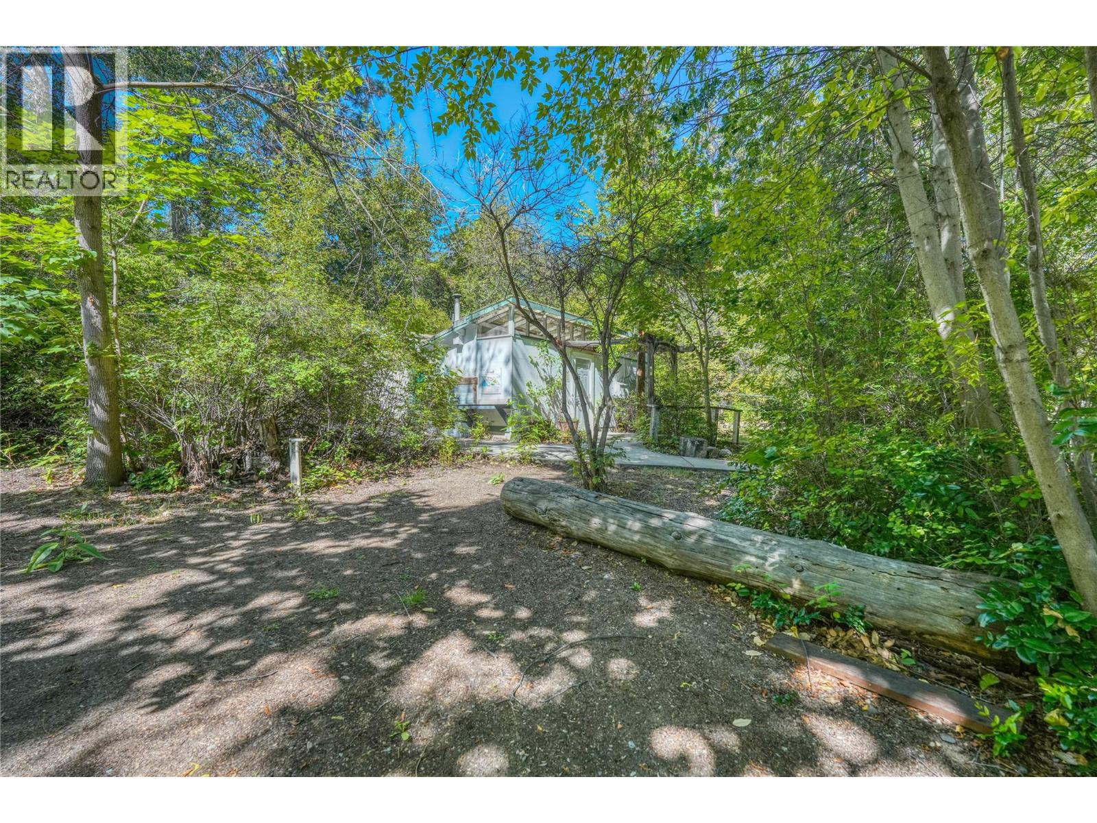 3960 Beach Avenue, Peachland, British Columbia  V0H 1X1 - Photo 11 - 10382760