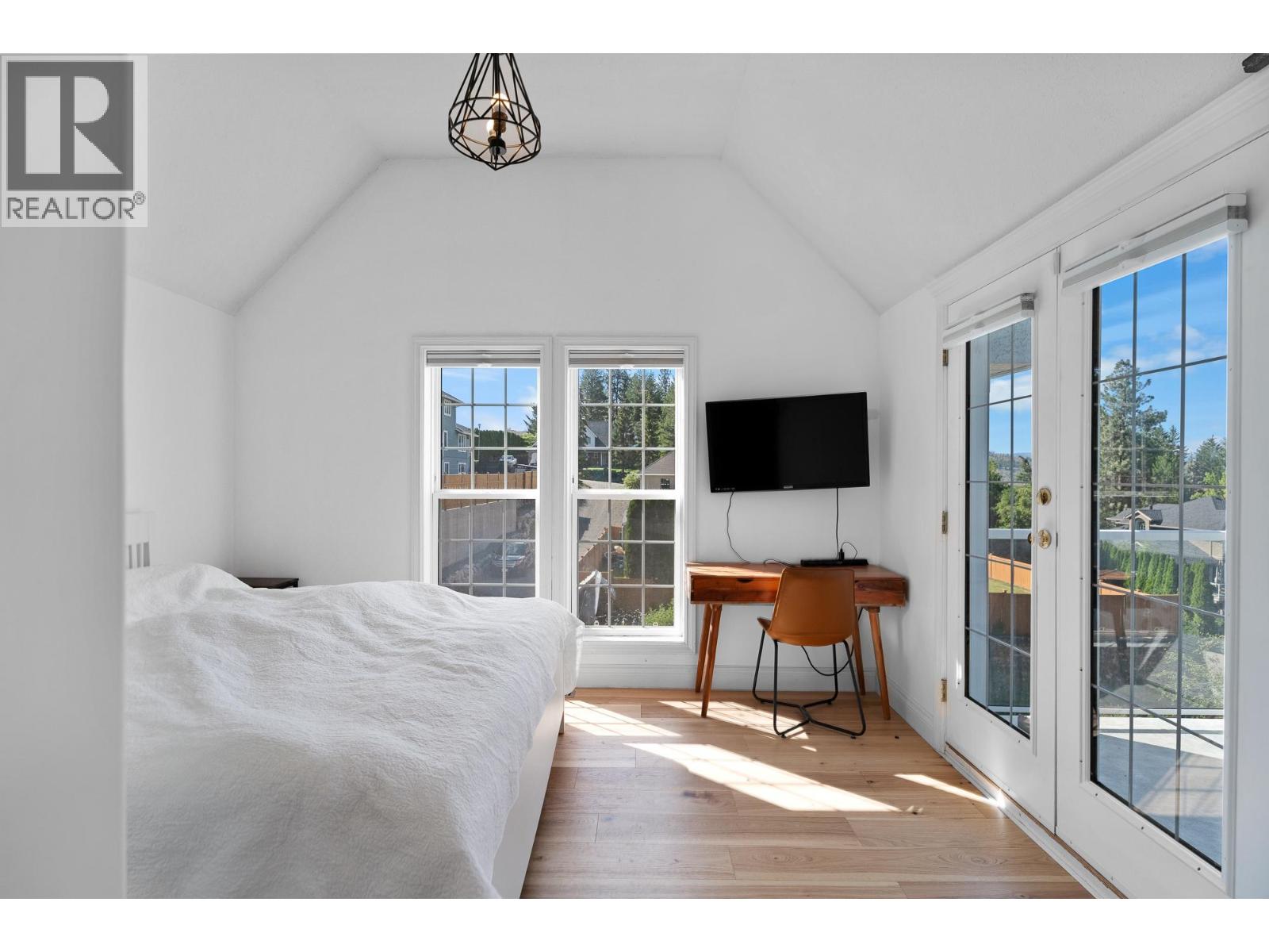 2079 Glenmohr Drive, Kamloops, British Columbia  V1S 1N4 - Photo 23 - 10382656