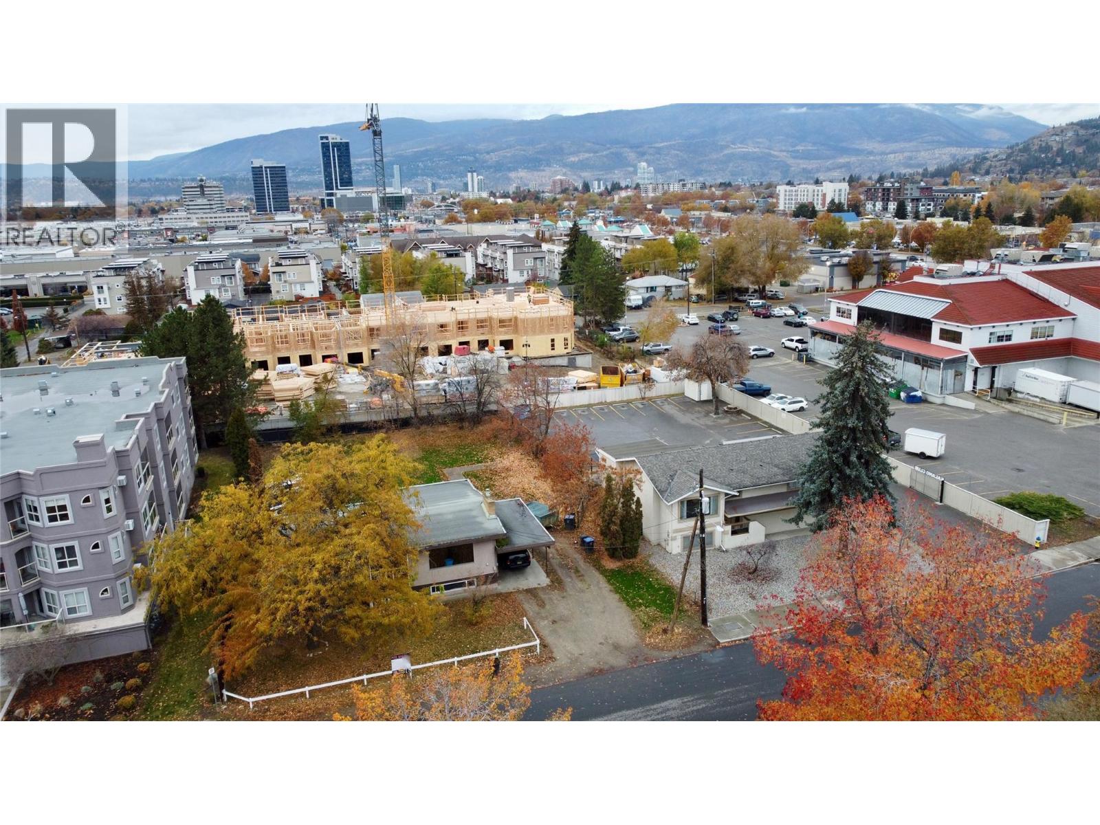 2110 Vasile Road, Kelowna, British Columbia  V1Y 6H5 - Photo 4 - 10382261