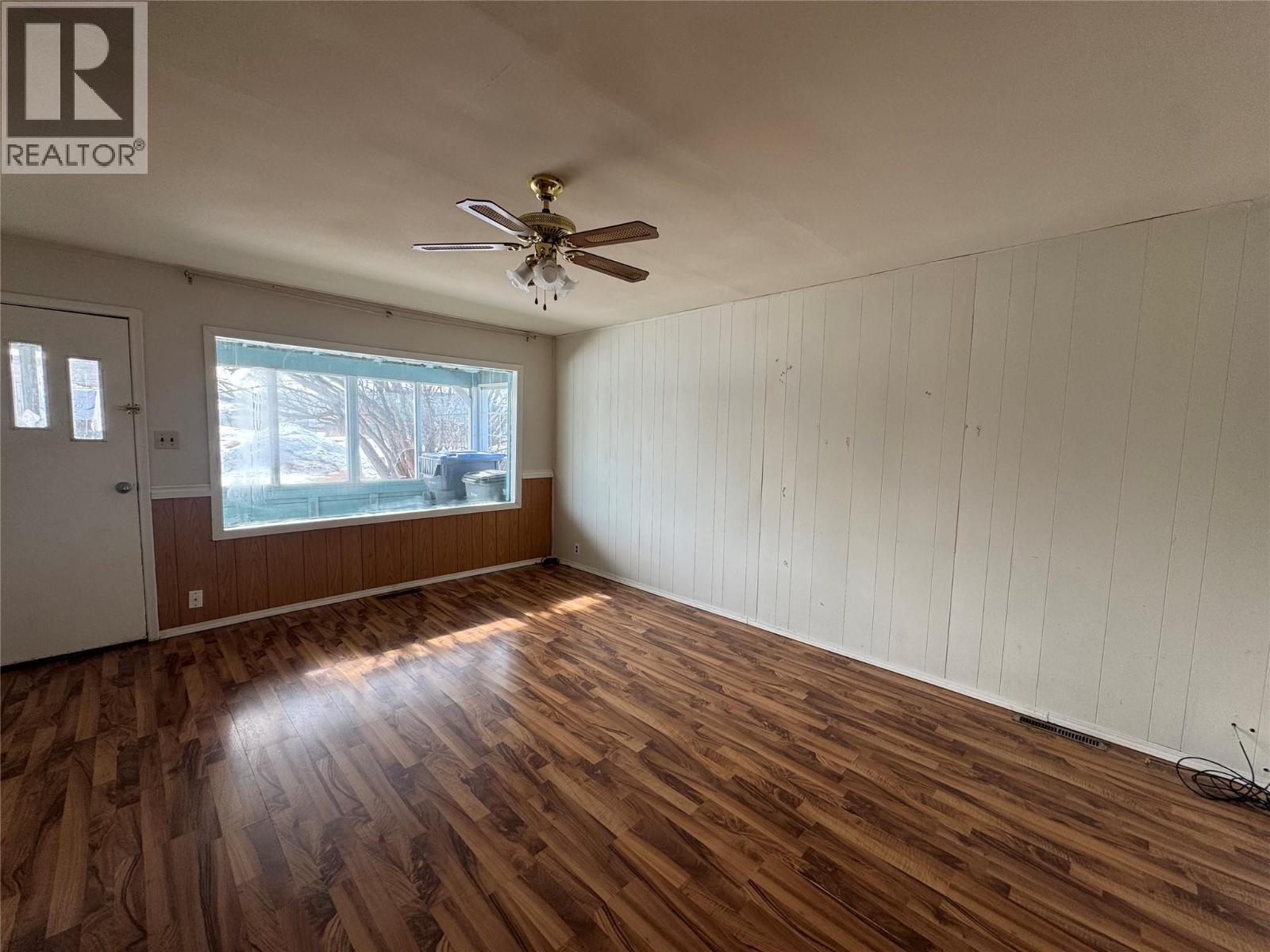 1120 119 Avenue, Dawson Creek, British Columbia  V1G 3J3 - Photo 5 - 10382796