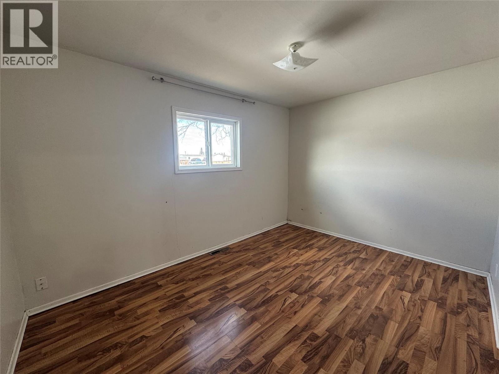 1120 119 Avenue, Dawson Creek, British Columbia  V1G 3J3 - Photo 6 - 10382796