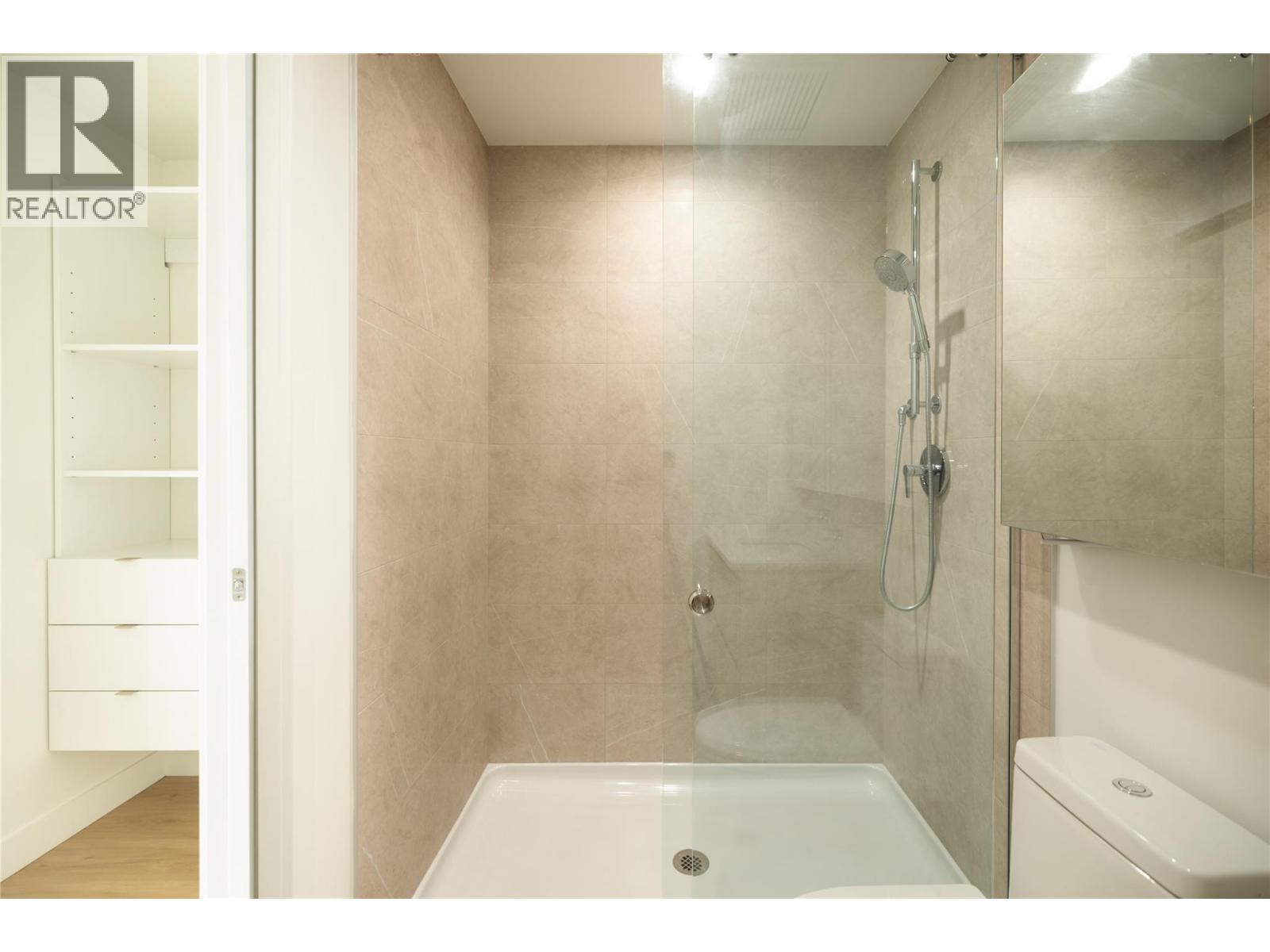 238 Leon Avenue Unit# 1602, Kelowna, British Columbia  V1Y 0N6 - Photo 30 - 10381613