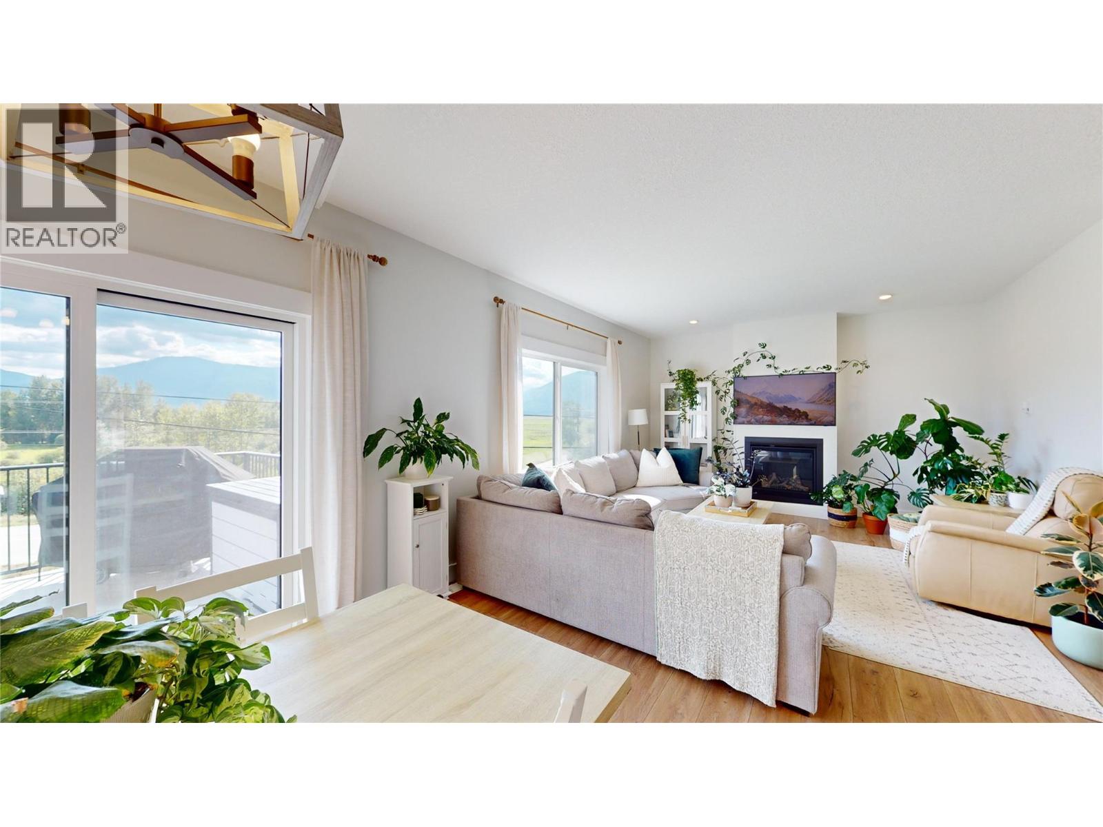 825 Selkirk Drive, Creston, British Columbia  V0B 1G3 - Photo 15 - 10379741