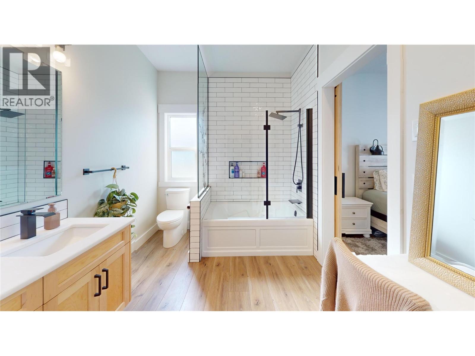 825 Selkirk Drive, Creston, British Columbia  V0B 1G3 - Photo 22 - 10379741