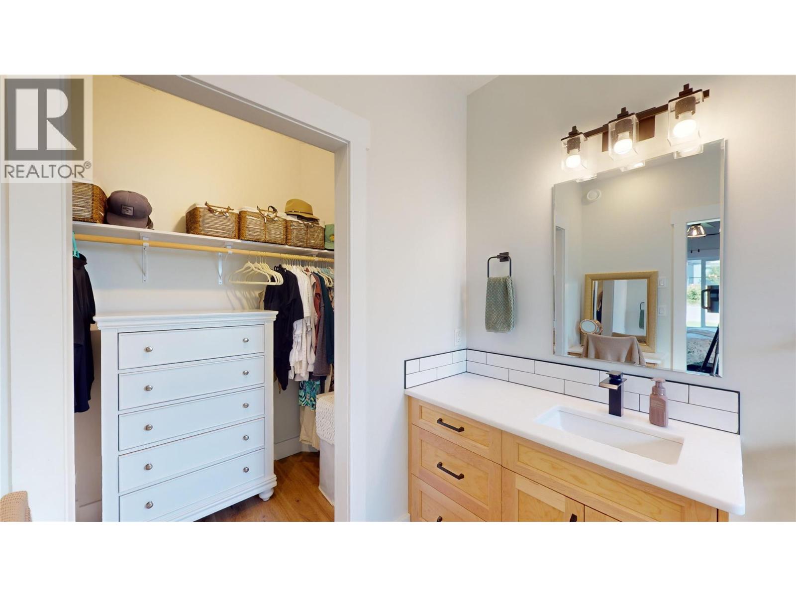 825 Selkirk Drive, Creston, British Columbia  V0B 1G3 - Photo 23 - 10379741