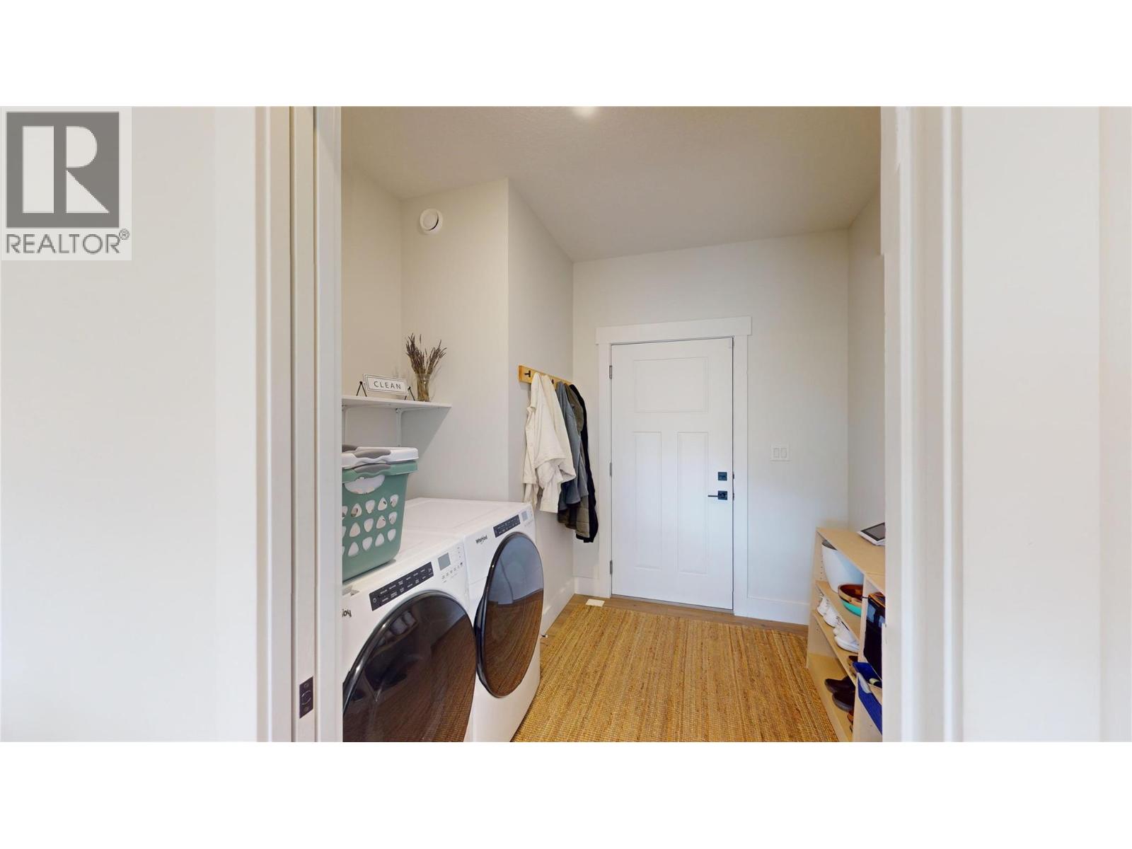 825 Selkirk Drive, Creston, British Columbia  V0B 1G3 - Photo 24 - 10379741