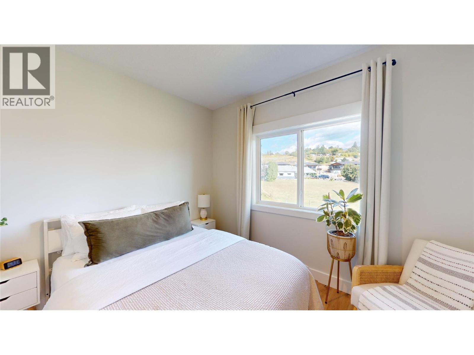 825 Selkirk Drive, Creston, British Columbia  V0B 1G3 - Photo 27 - 10379741