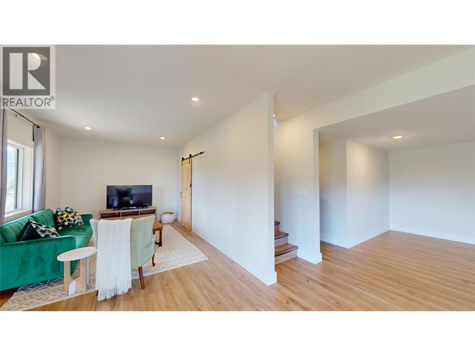 825 Selkirk Drive, Creston, British Columbia  V0B 1G3 - Photo 29 - 10379741