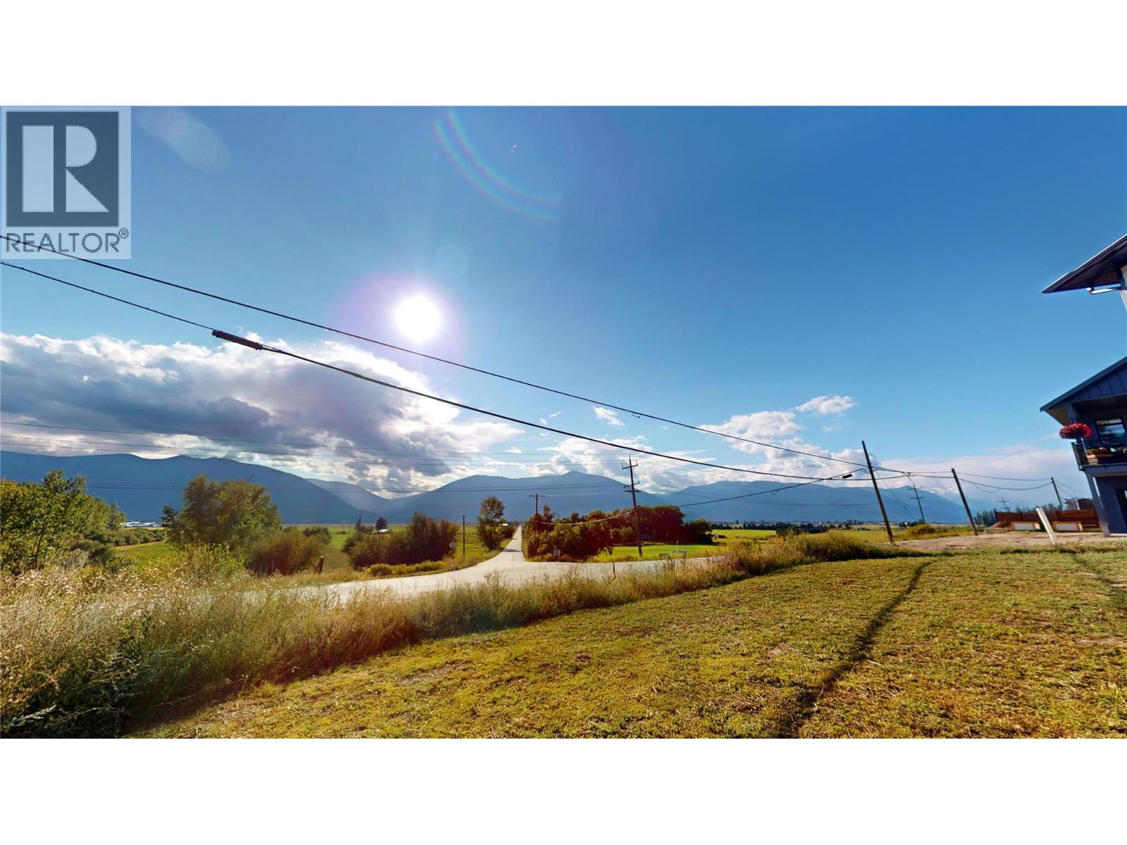 825 Selkirk Drive, Creston, British Columbia  V0B 1G3 - Photo 4 - 10379741