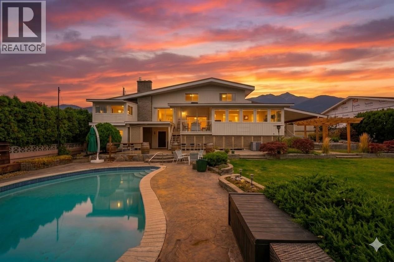 6521 Bellevue Drive, Oliver, British Columbia  V0H 1T4 - Photo 1 - 10382689