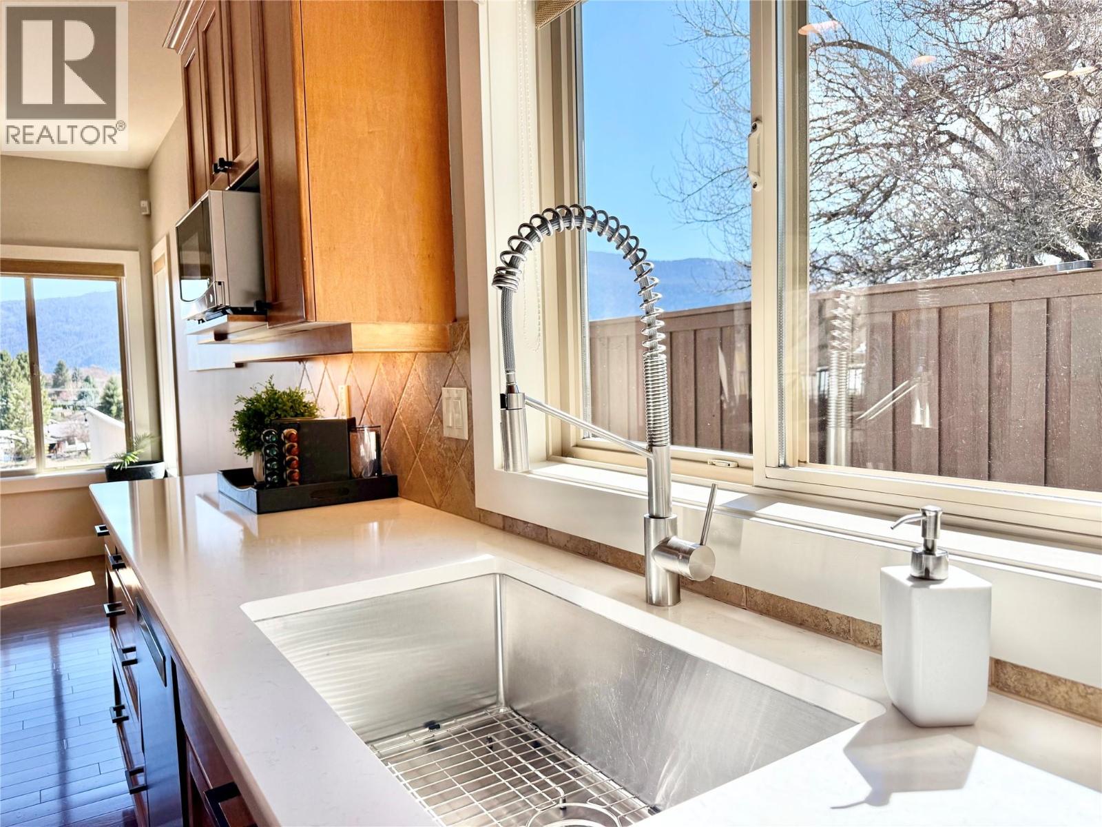 7958 Mccallum View Drive, Grand Forks, British Columbia  V0H 1H2 - Photo 13 - 10382262