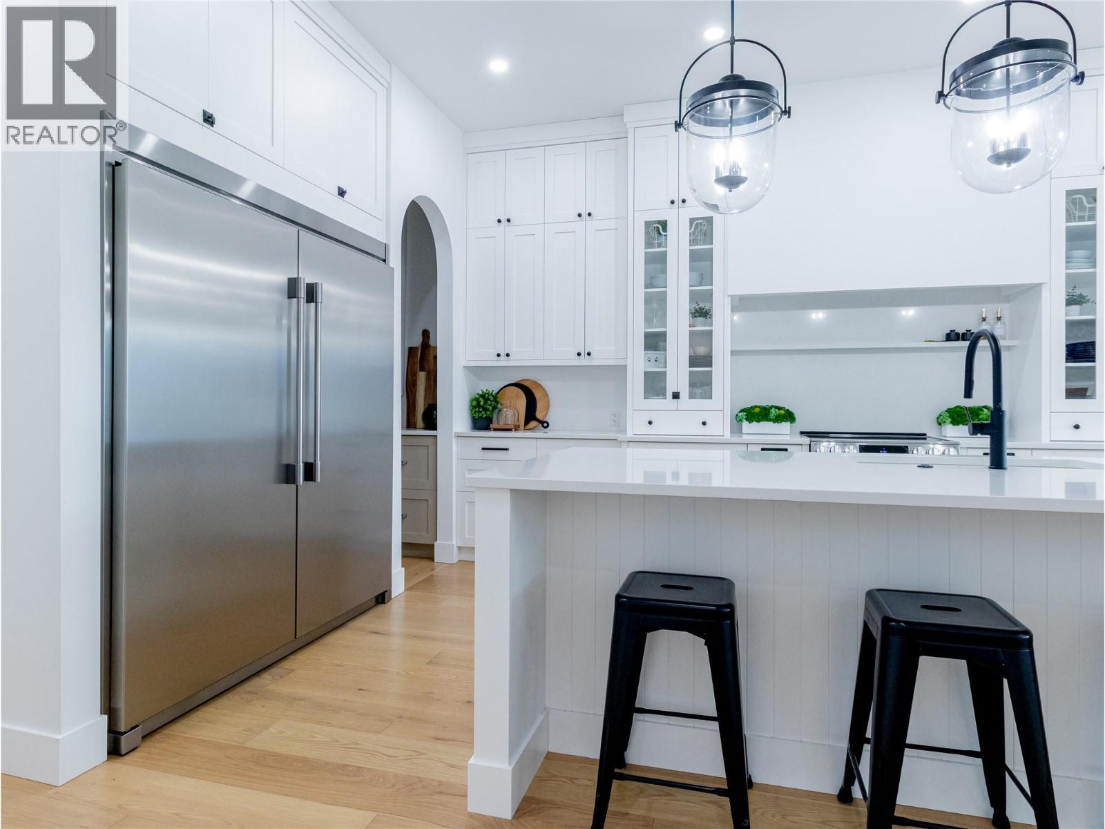 1925 35 Street, Salmon Arm, British Columbia  V1E 1M9 - Photo 12 - 10382759