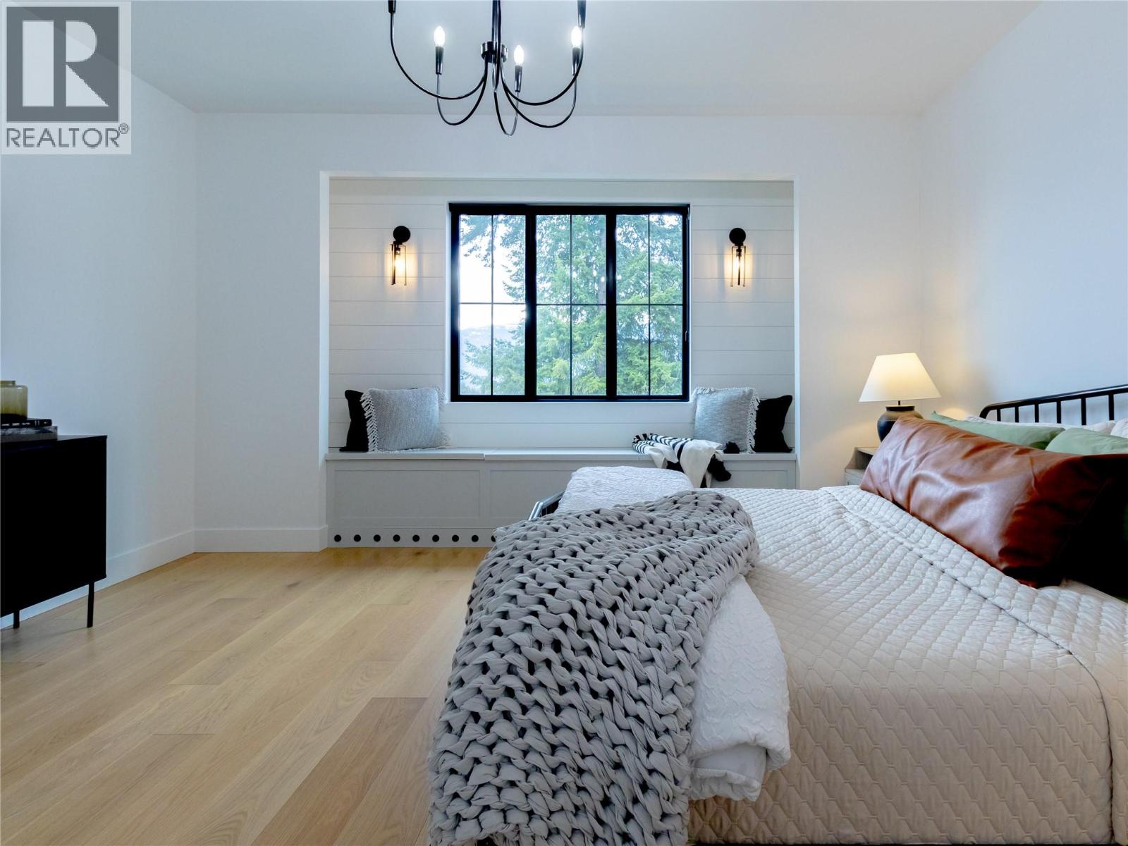 1925 35 Street, Salmon Arm, British Columbia  V1E 1M9 - Photo 21 - 10382759