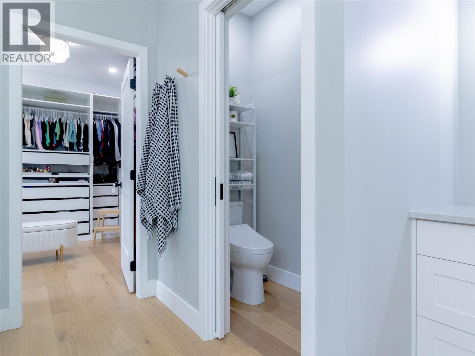 1925 35 Street, Salmon Arm, British Columbia  V1E 1M9 - Photo 24 - 10382759