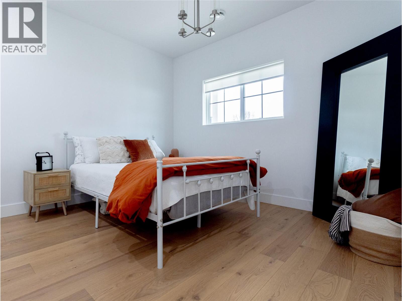 1925 35 Street, Salmon Arm, British Columbia  V1E 1M9 - Photo 38 - 10382759