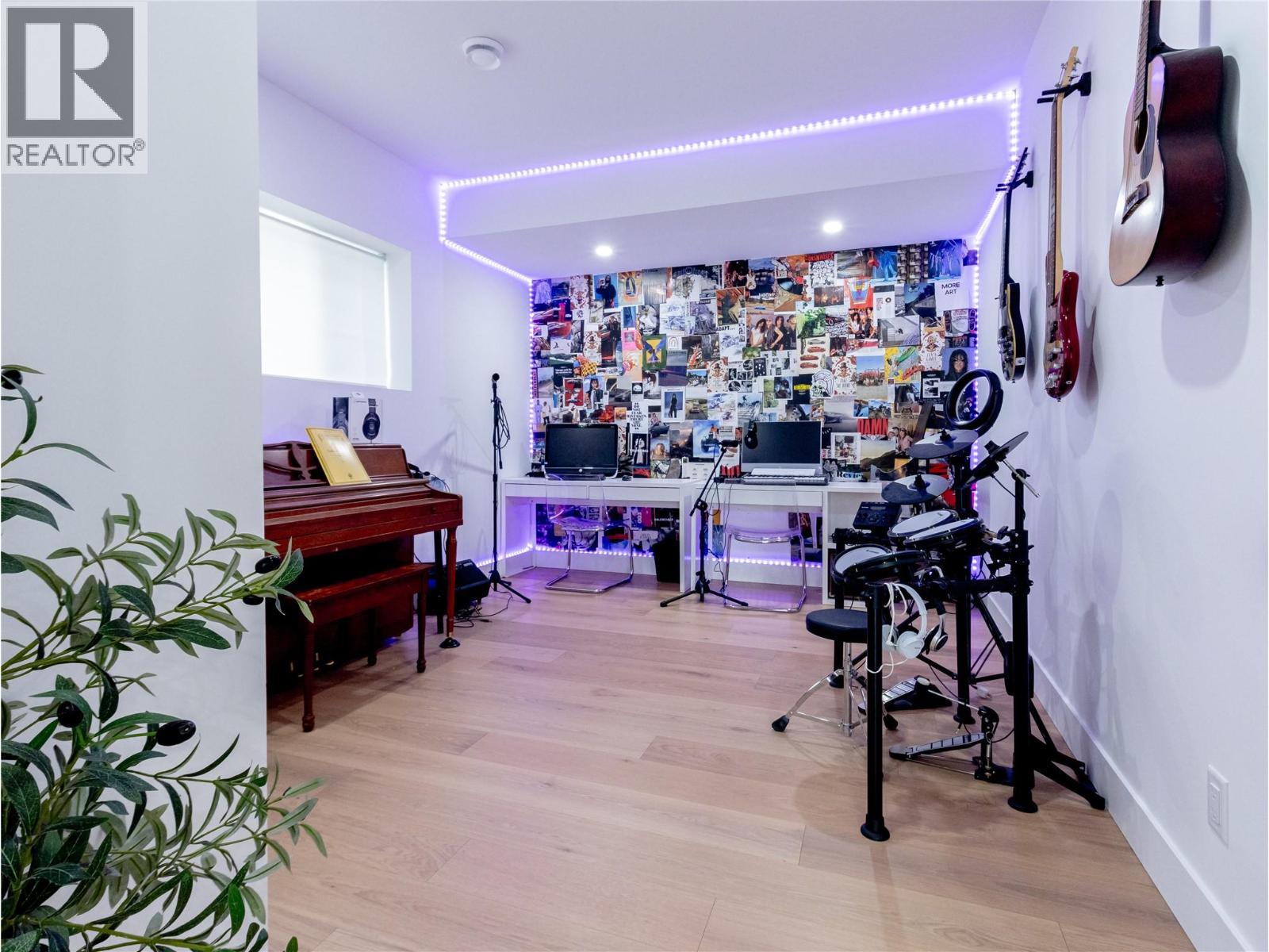 1925 35 Street, Salmon Arm, British Columbia  V1E 1M9 - Photo 40 - 10382759