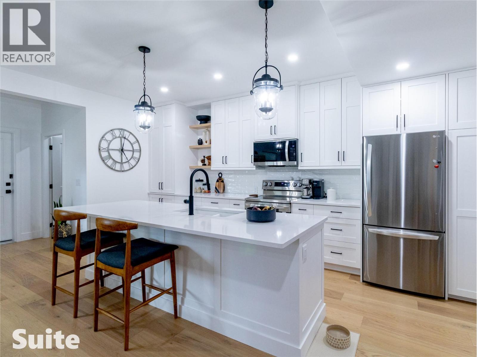 1925 35 Street, Salmon Arm, British Columbia  V1E 1M9 - Photo 41 - 10382759