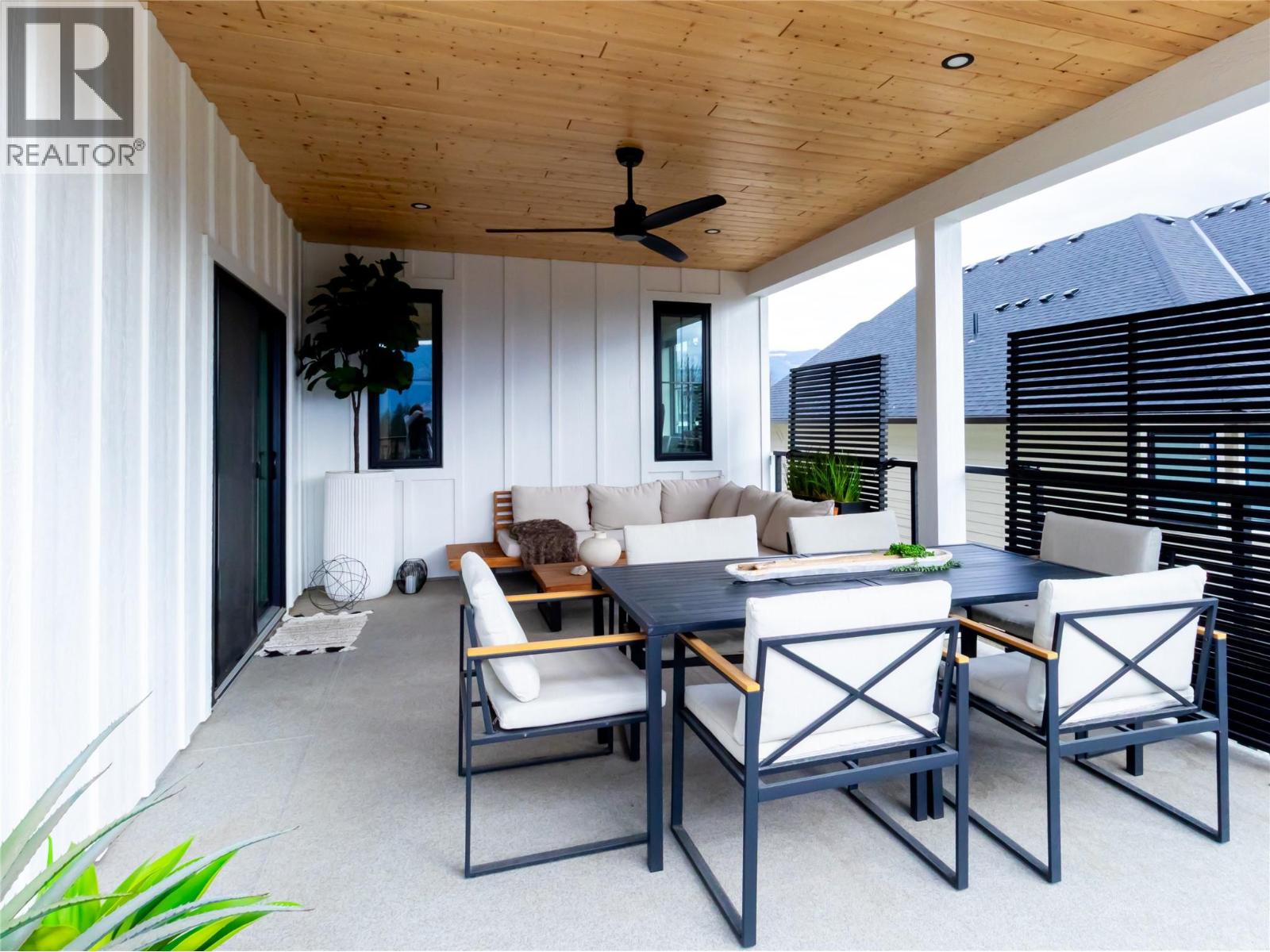 1925 35 Street, Salmon Arm, British Columbia  V1E 1M9 - Photo 50 - 10382759