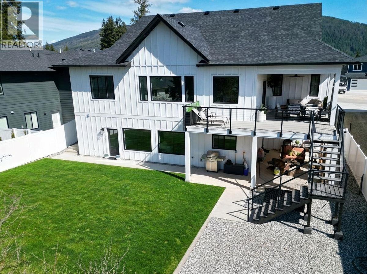 1925 35 Street, Salmon Arm, British Columbia  V1E 1M9 - Photo 59 - 10382759