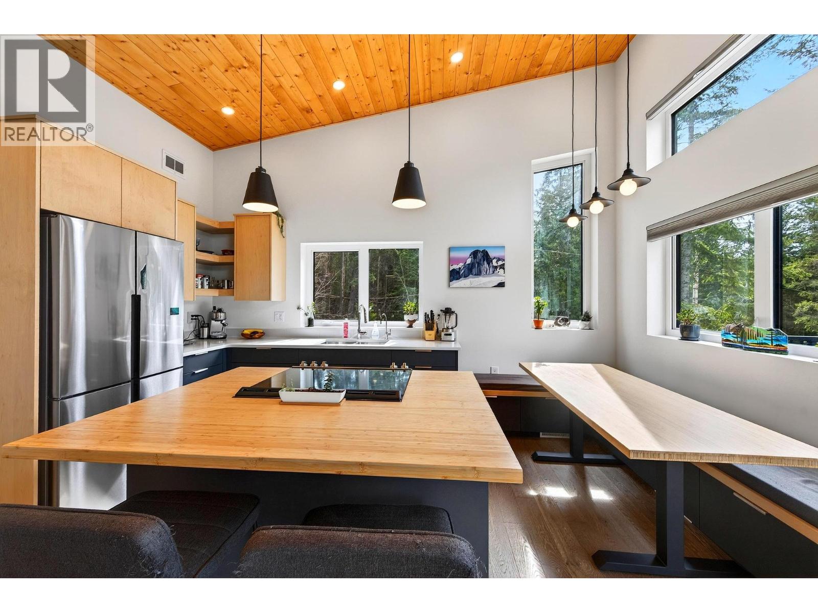 1414 Black Bear Drive, Golden, British Columbia  V0A 1H7 - Photo 19 - 10382718