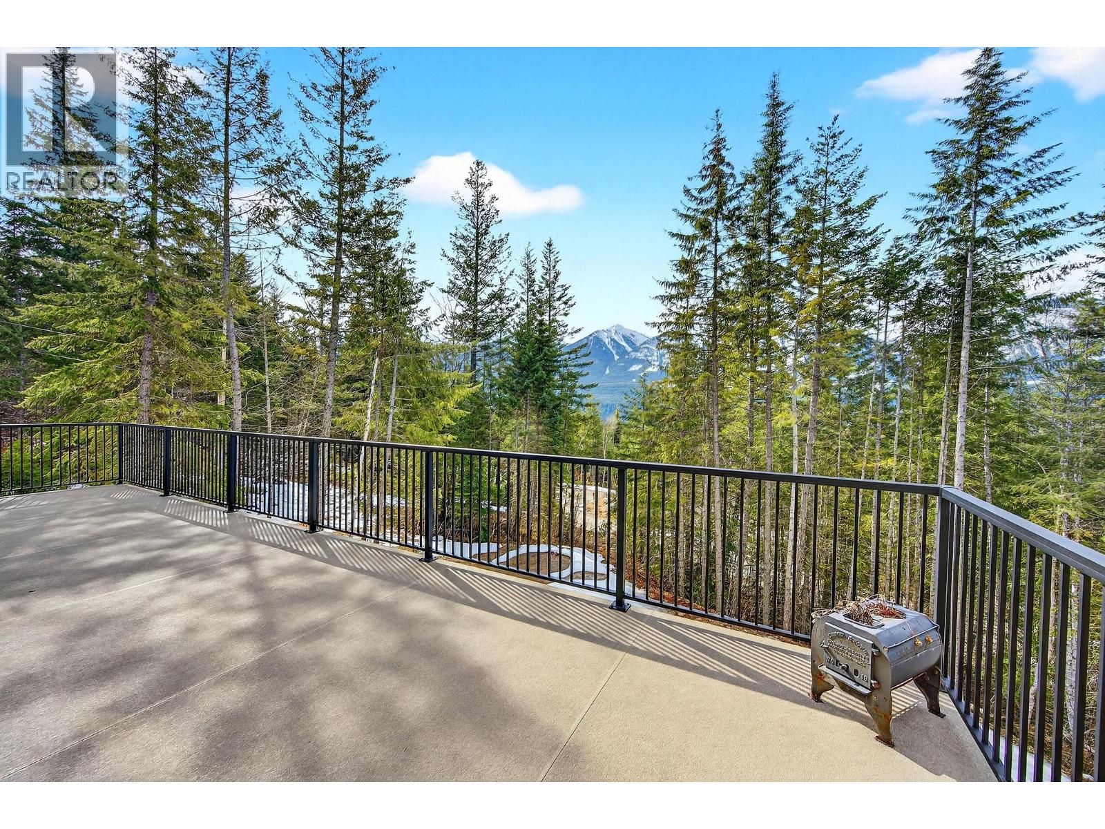 1414 Black Bear Drive, Golden, British Columbia  V0A 1H7 - Photo 46 - 10382718