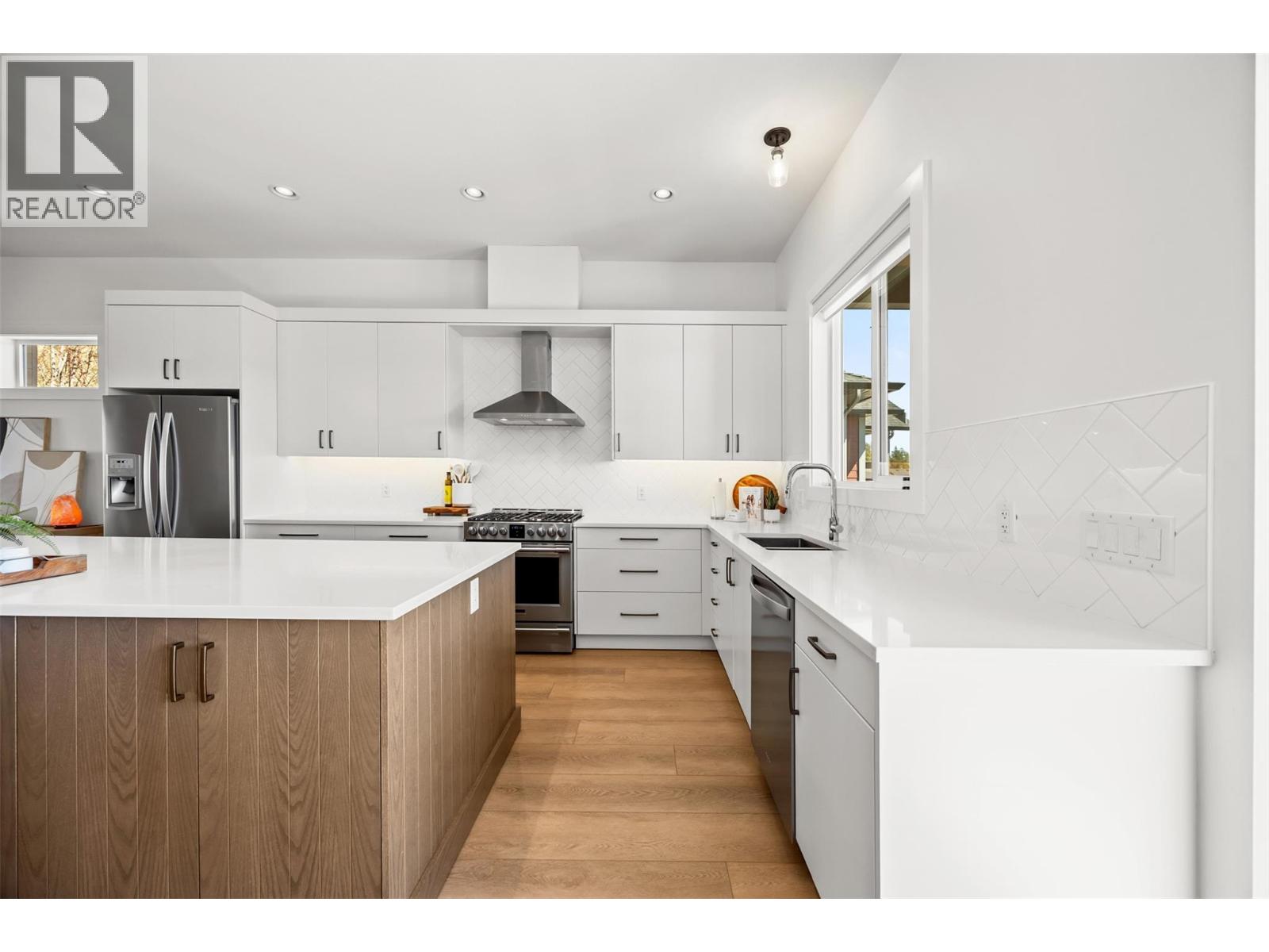 2598 Crown Crest Drive, West Kelowna, British Columbia  V4T 3N3 - Photo 16 - 10381214