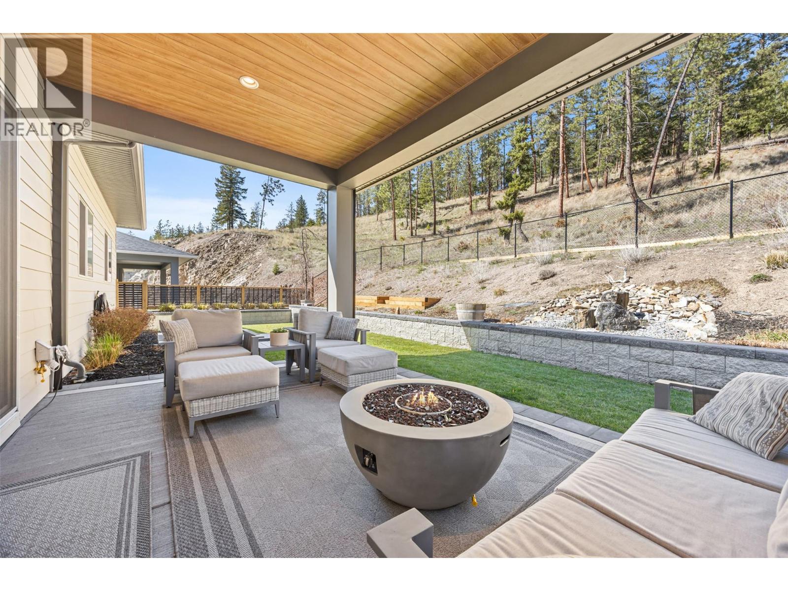 2598 Crown Crest Drive, West Kelowna, British Columbia  V4T 3N3 - Photo 29 - 10381214