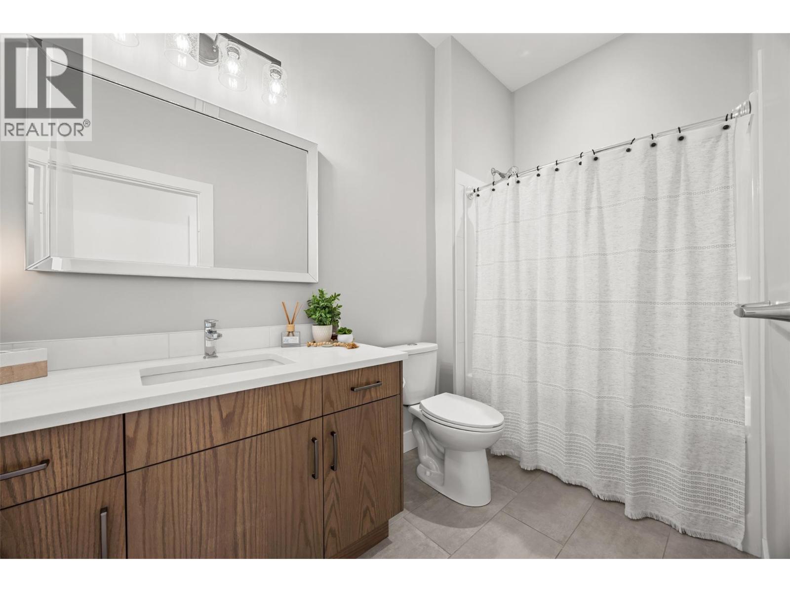 2598 Crown Crest Drive, West Kelowna, British Columbia  V4T 3N3 - Photo 43 - 10381214