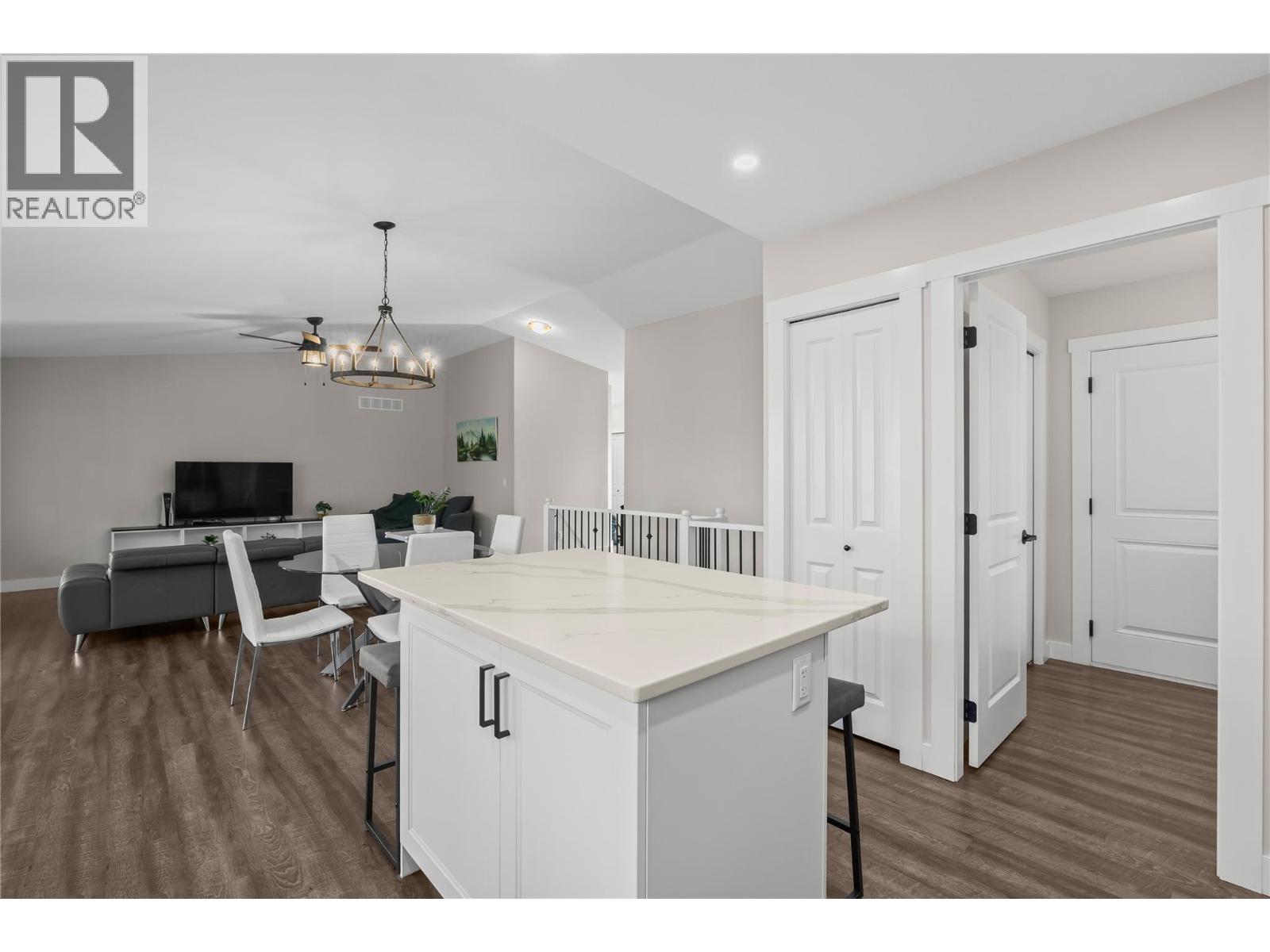 530 Muir Road, Kelowna, British Columbia  V1Z 3W1 - Photo 14 - 10382606