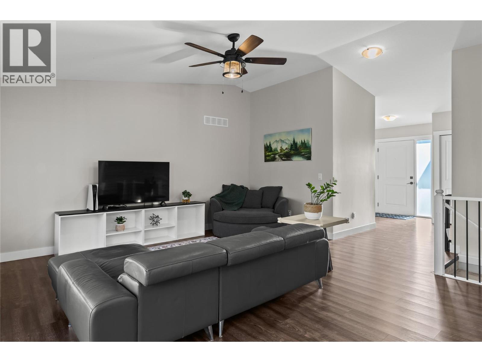 530 Muir Road, Kelowna, British Columbia  V1Z 3W1 - Photo 4 - 10382606