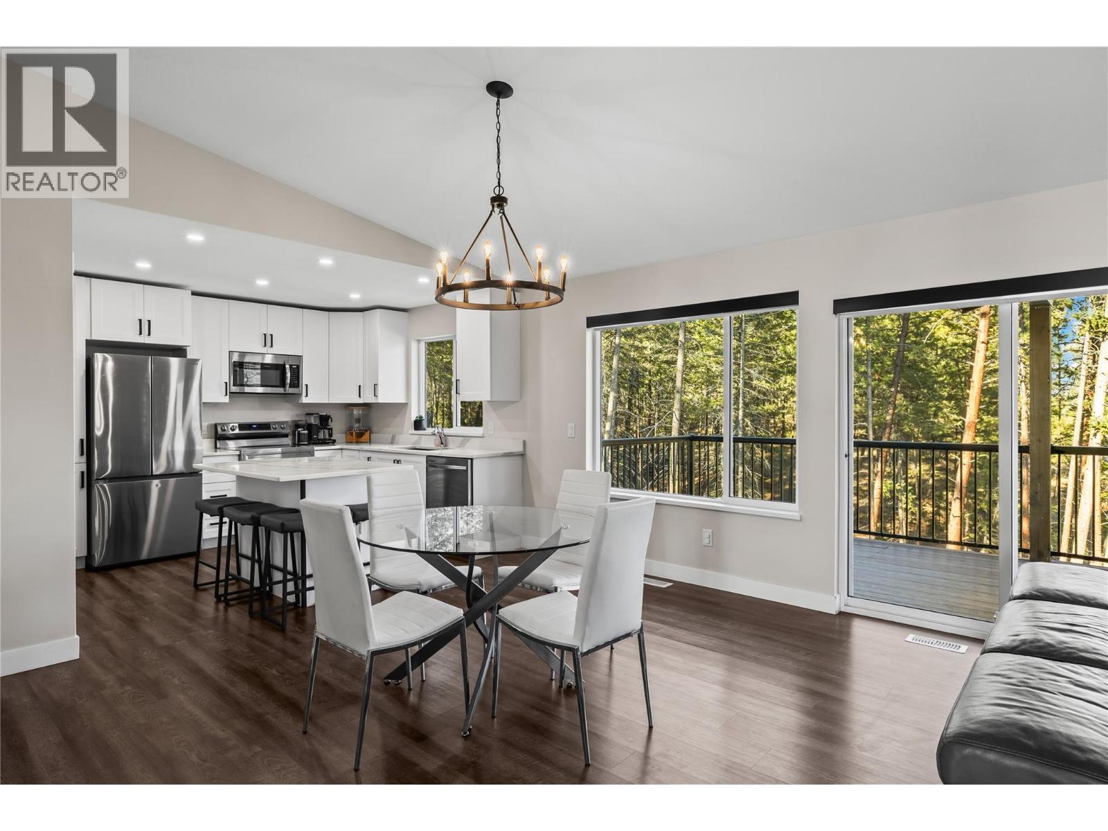 530 Muir Road, Kelowna, British Columbia  V1Z 3W1 - Photo 9 - 10382606