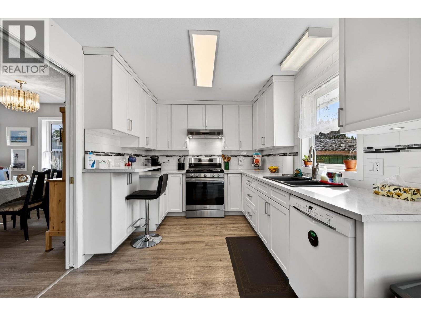 2359 Bossert Avenue, Kamloops, British Columbia  V2B 4V6 - Photo 10 - 10376103