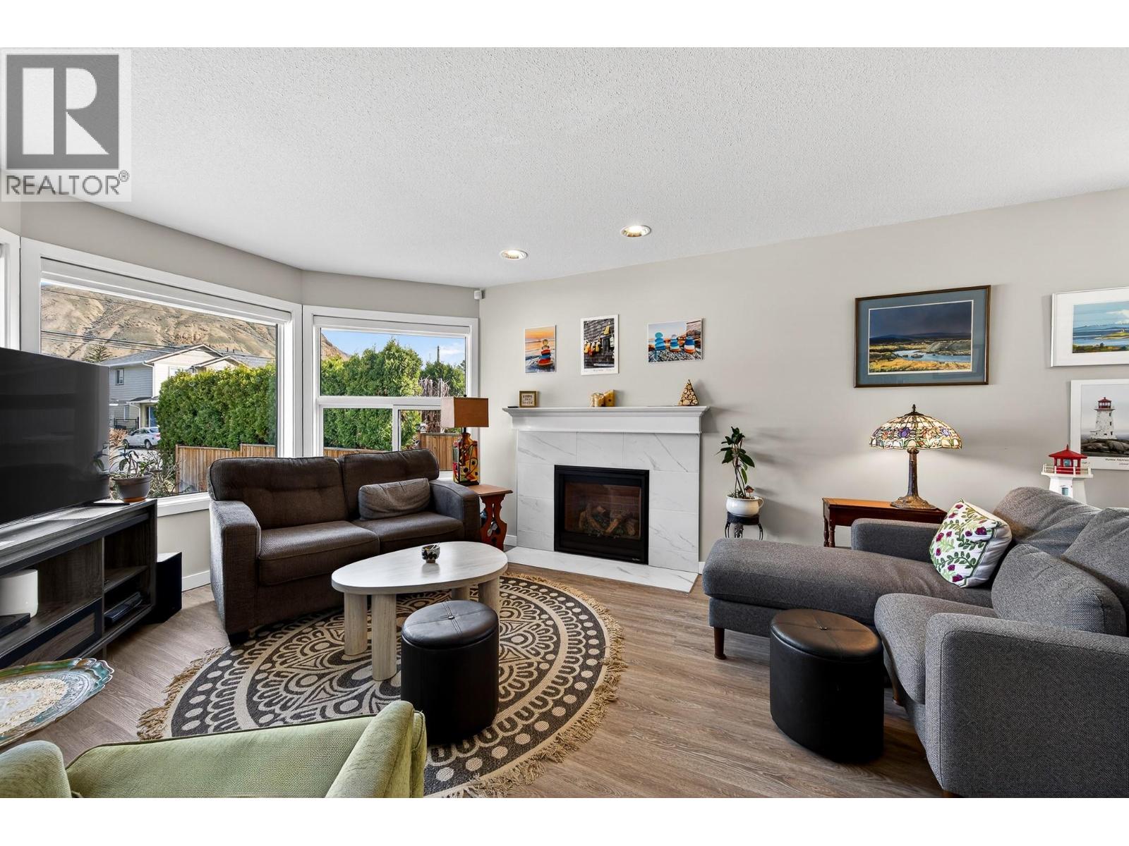 2359 Bossert Avenue, Kamloops, British Columbia  V2B 4V6 - Photo 4 - 10376103