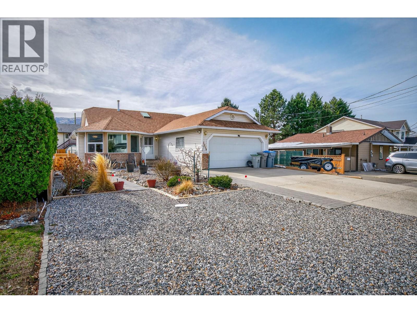 2359 Bossert Avenue, Kamloops, British Columbia  V2B 4V6 - Photo 42 - 10376103