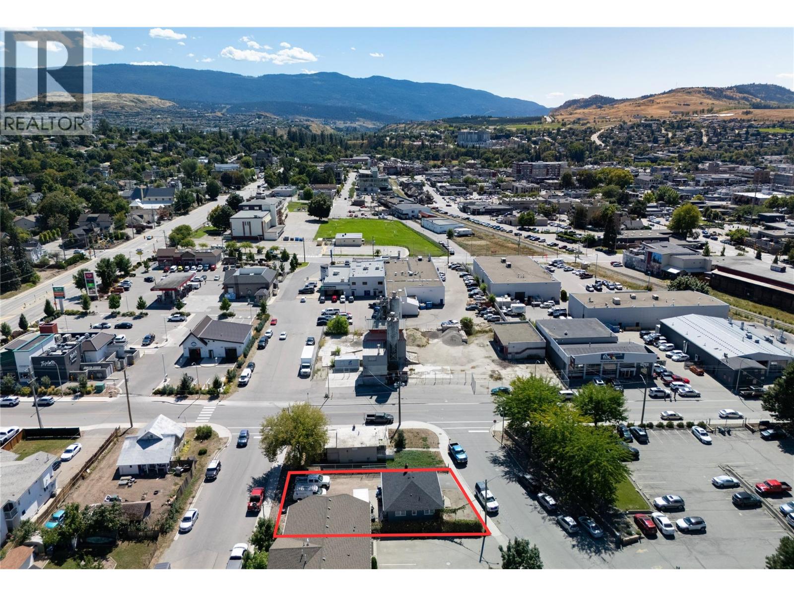 3703 28a Street, Vernon, British Columbia  V1T 5A2 - Photo 8 - 10382807