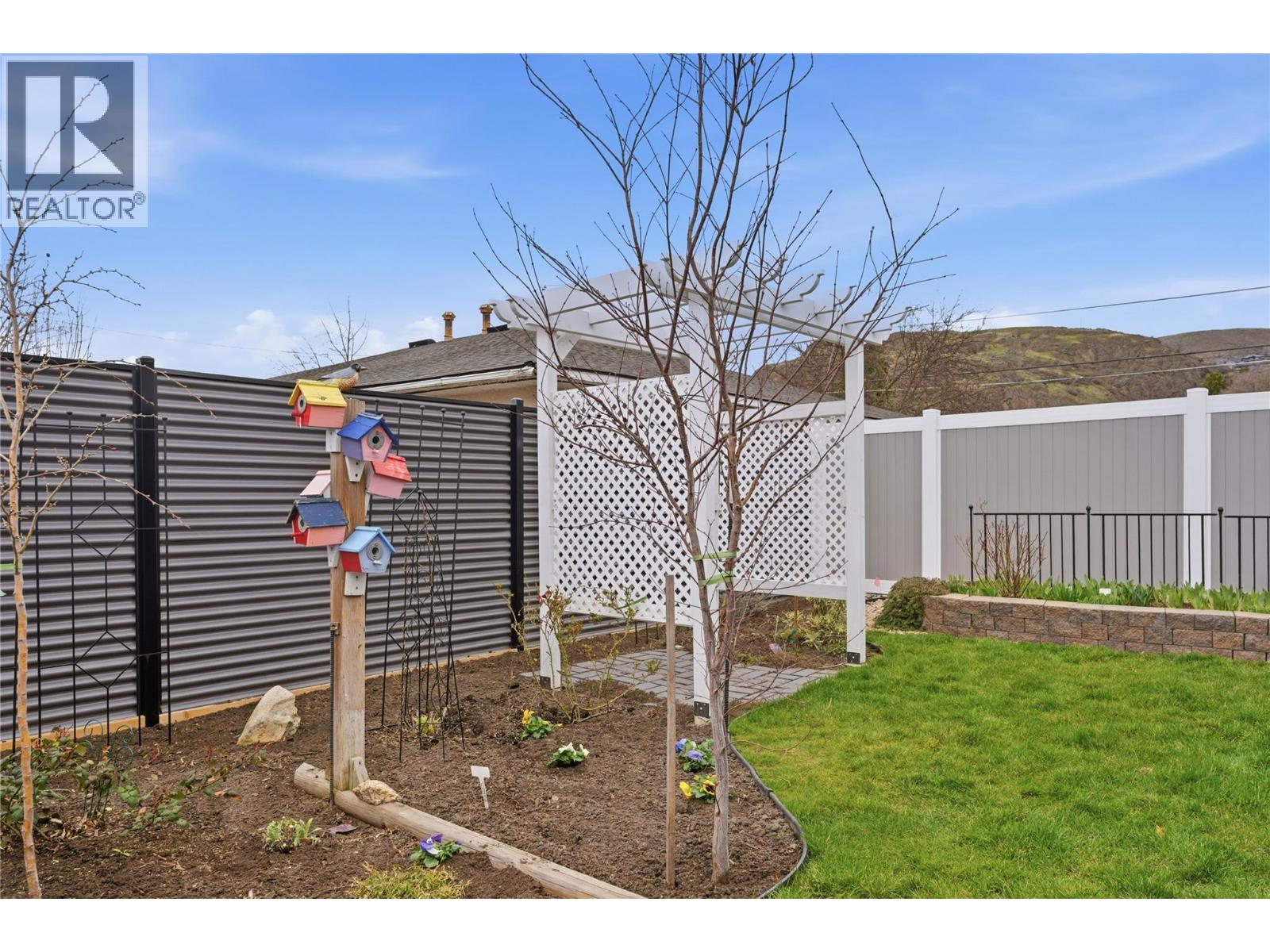 3900 27 Avenue Unit# 63, Vernon, British Columbia  V1T 9E6 - Photo 35 - 10382794