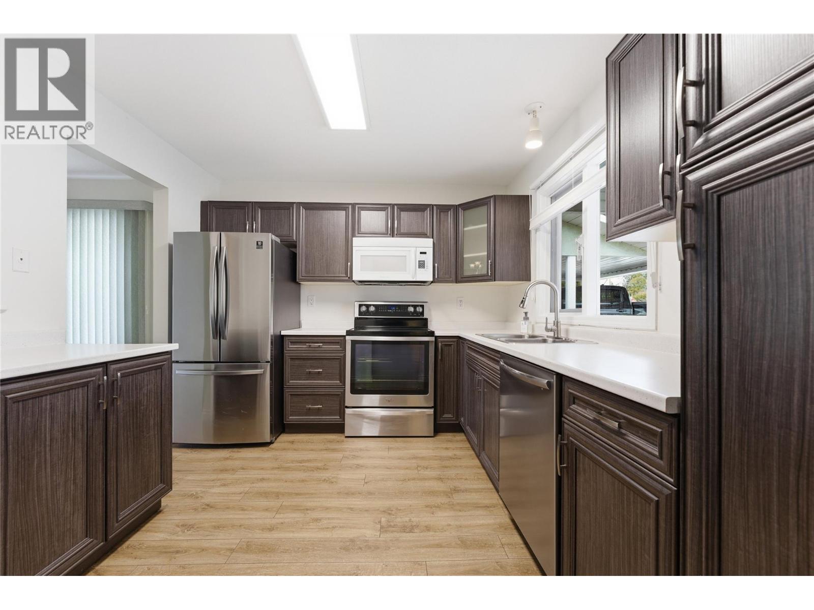 3900 27 Avenue Unit# 63, Vernon, British Columbia  V1T 9E6 - Photo 5 - 10382794