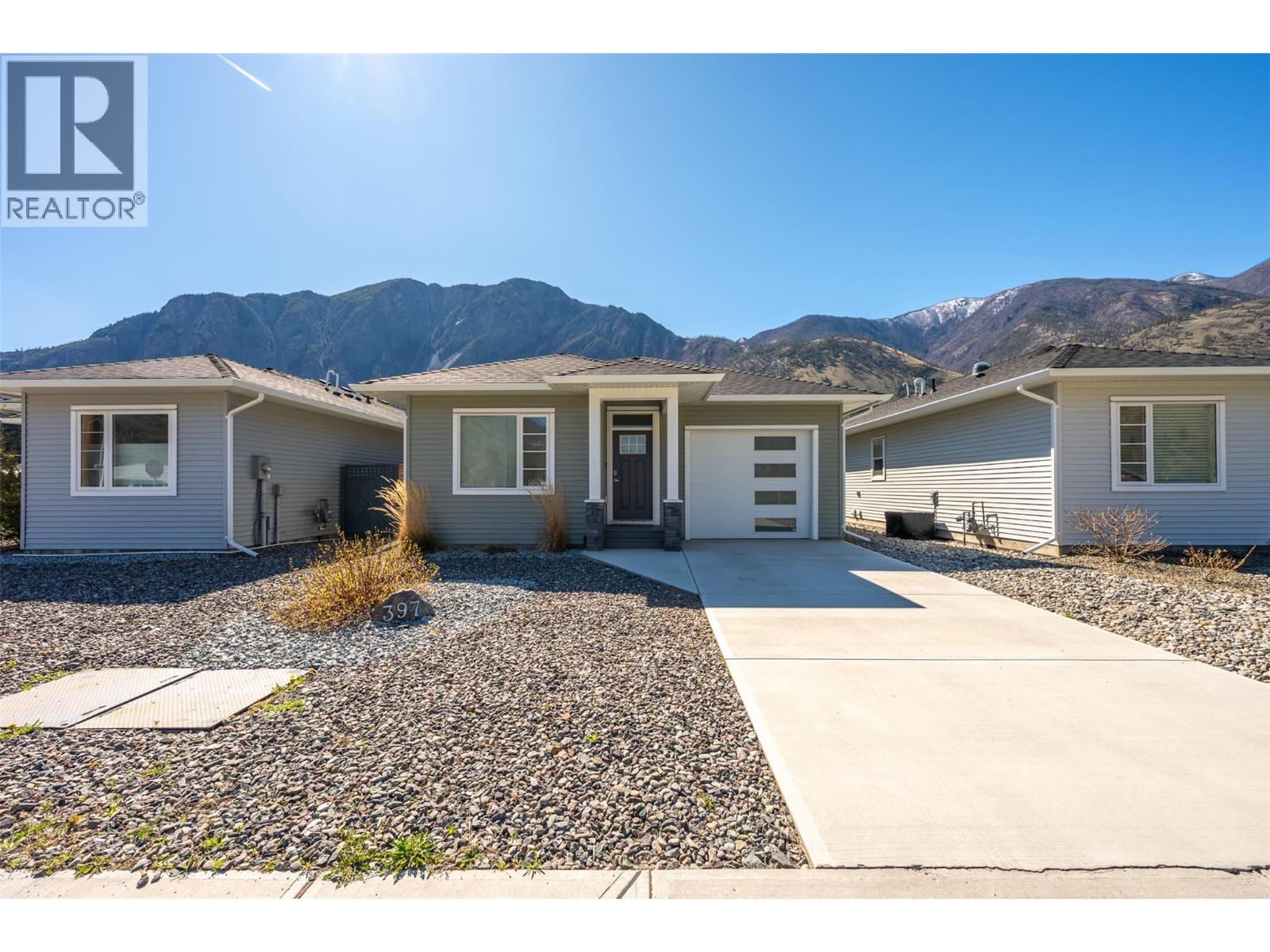 397 10th Avenue, Keremeos, British Columbia  V0X 1N3 - Photo 10 - 10382770