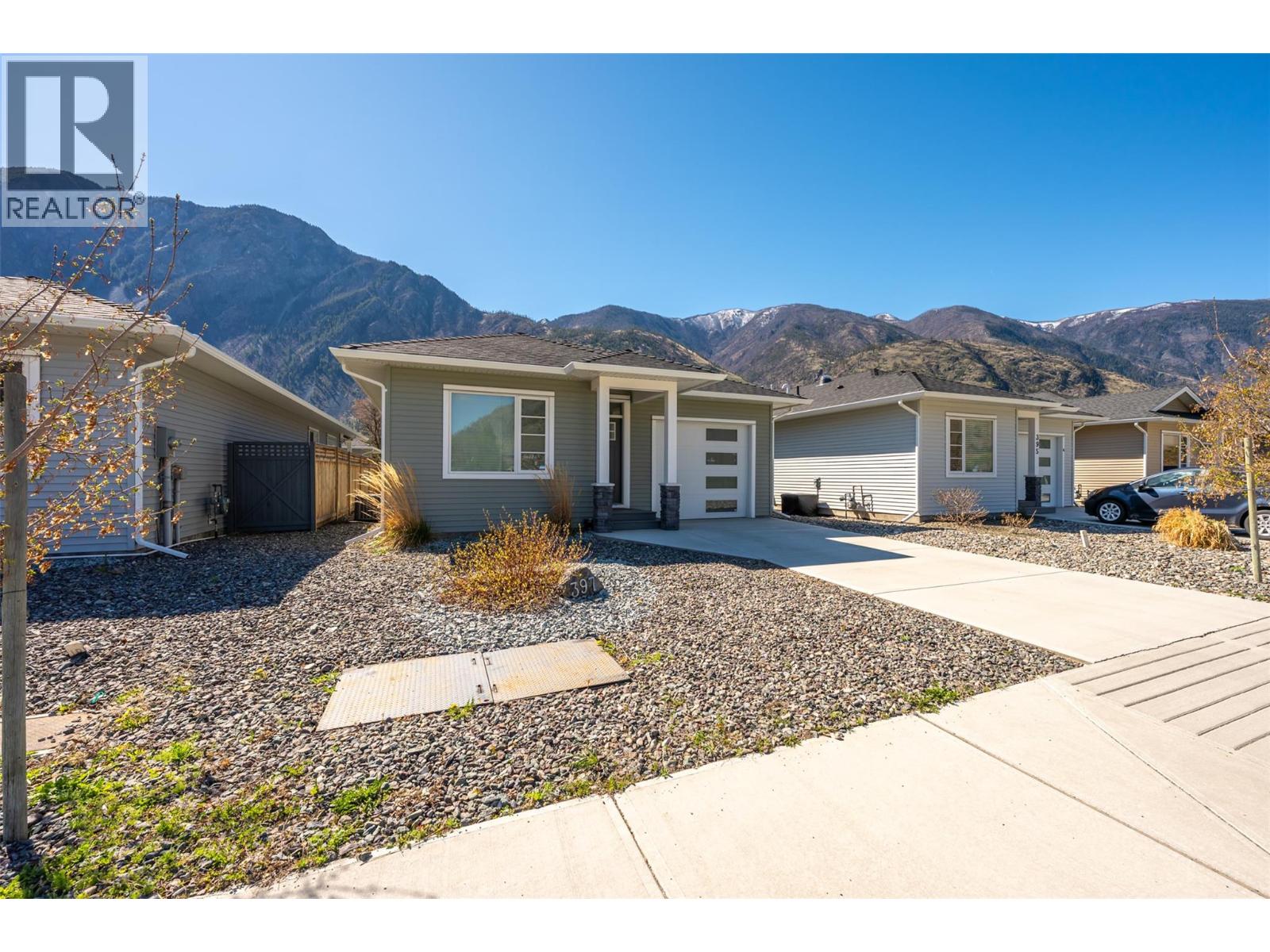 397 10th Avenue, Keremeos, British Columbia  V0X 1N3 - Photo 31 - 10382770