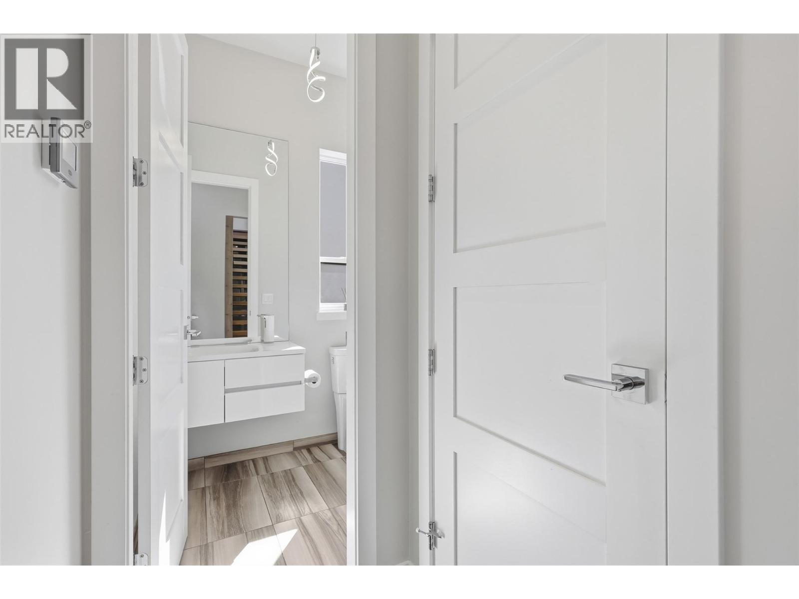 1270 Rockcress Drive, Kamloops, British Columbia  V2E 0B4 - Photo 20 - 10381067