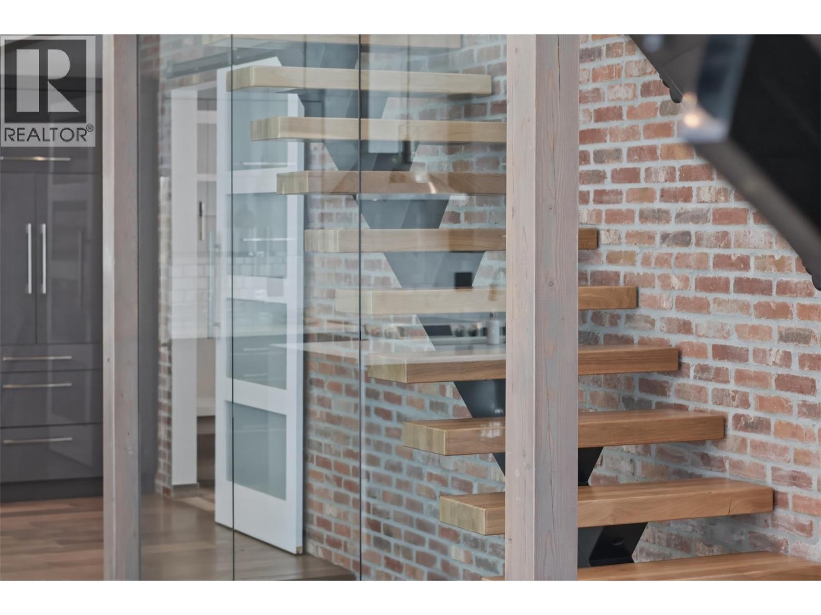 1270 Rockcress Drive, Kamloops, British Columbia  V2E 0B4 - Photo 23 - 10381067