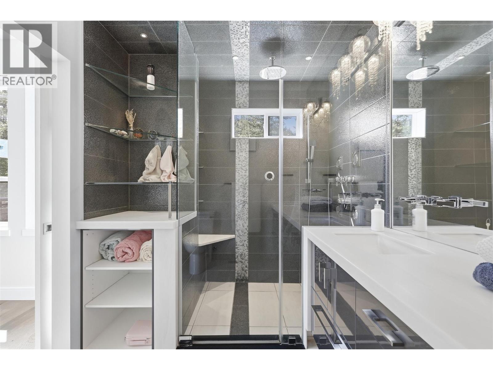 1270 Rockcress Drive, Kamloops, British Columbia  V2E 0B4 - Photo 29 - 10381067