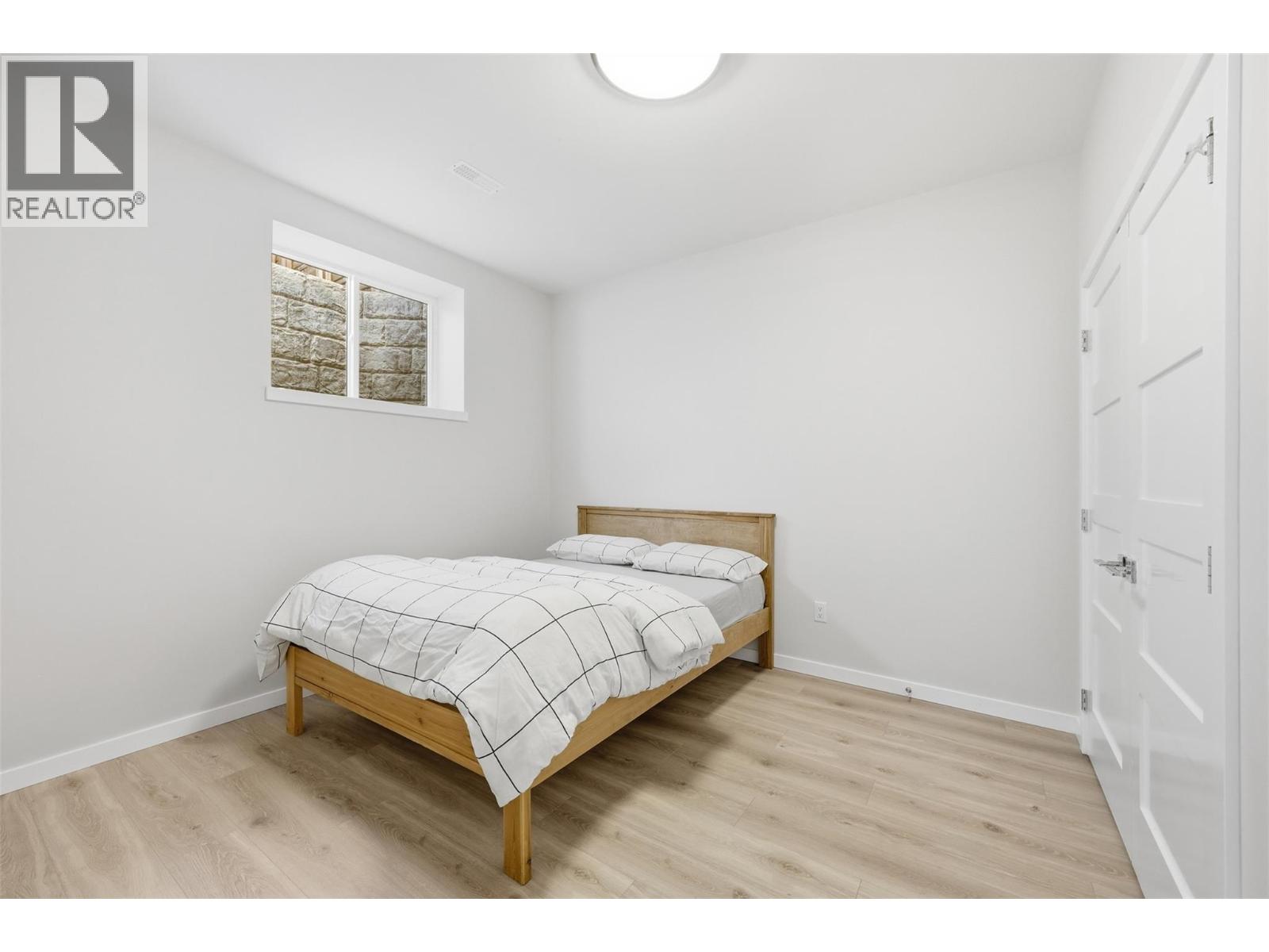 1270 Rockcress Drive, Kamloops, British Columbia  V2E 0B4 - Photo 42 - 10381067