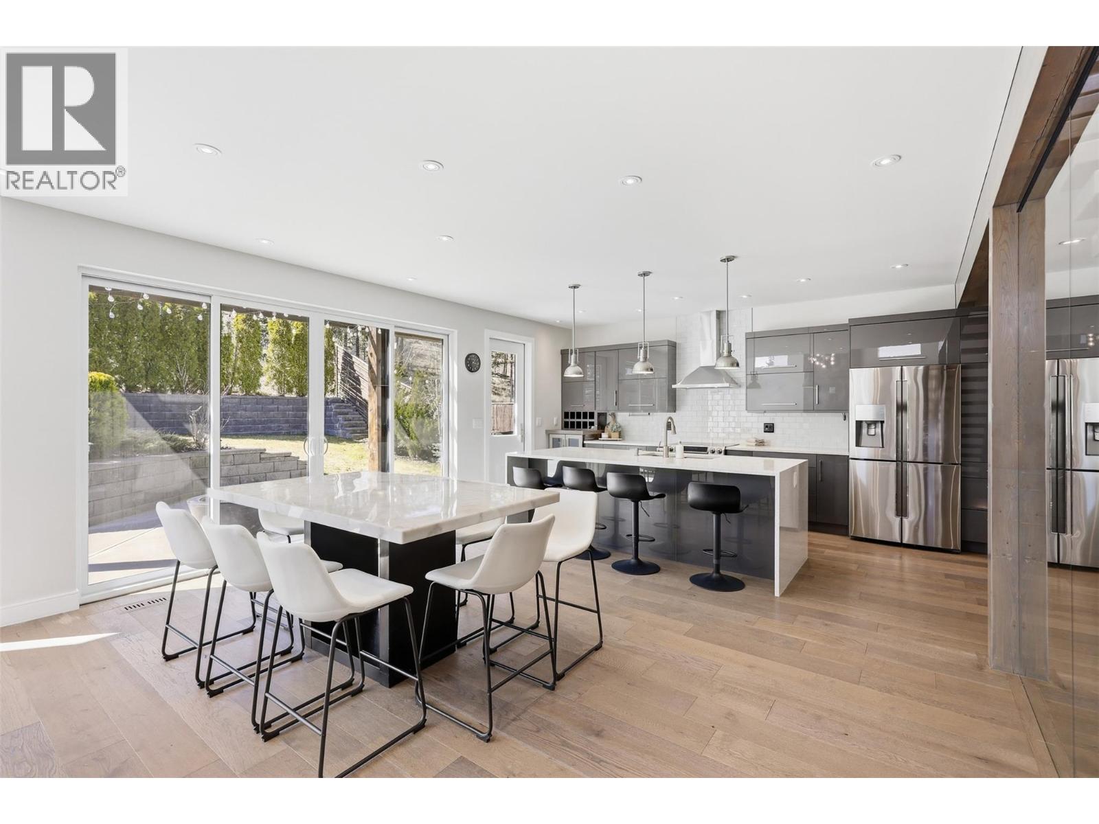 1270 Rockcress Drive, Kamloops, British Columbia  V2E 0B4 - Photo 5 - 10381067