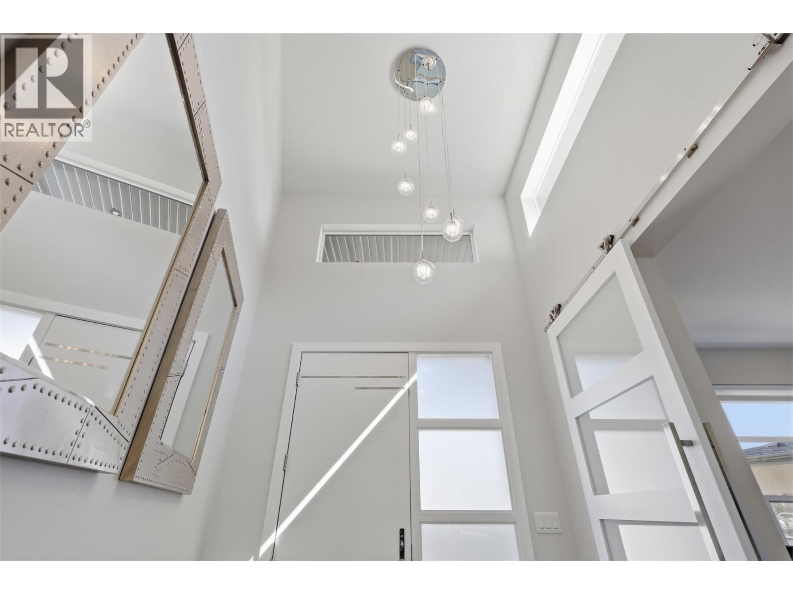 1270 Rockcress Drive, Kamloops, British Columbia  V2E 0B4 - Photo 8 - 10381067