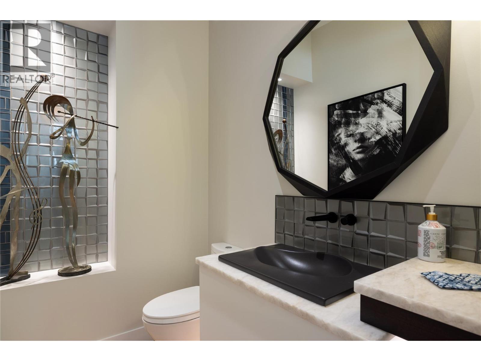 5650 The Edge Place Unit# 111, Kelowna, British Columbia  V1W 4L5 - Photo 16 - 10382324