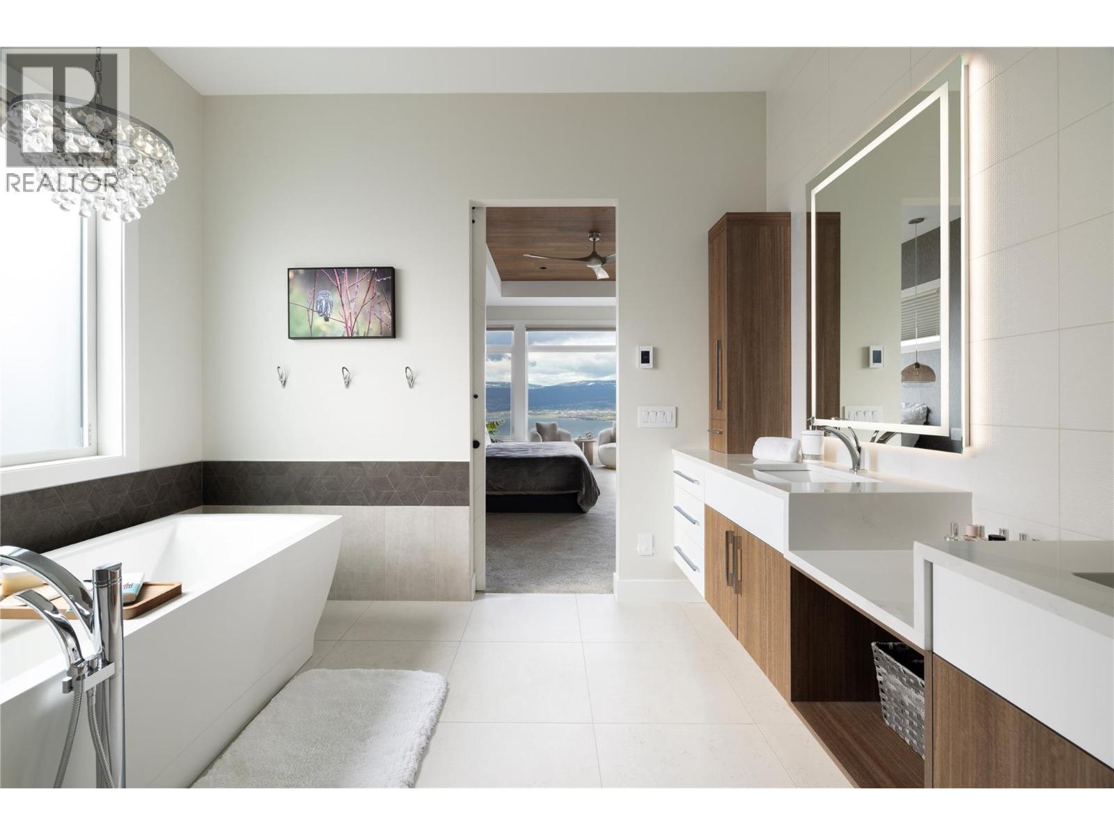 5650 The Edge Place Unit# 111, Kelowna, British Columbia  V1W 4L5 - Photo 24 - 10382324