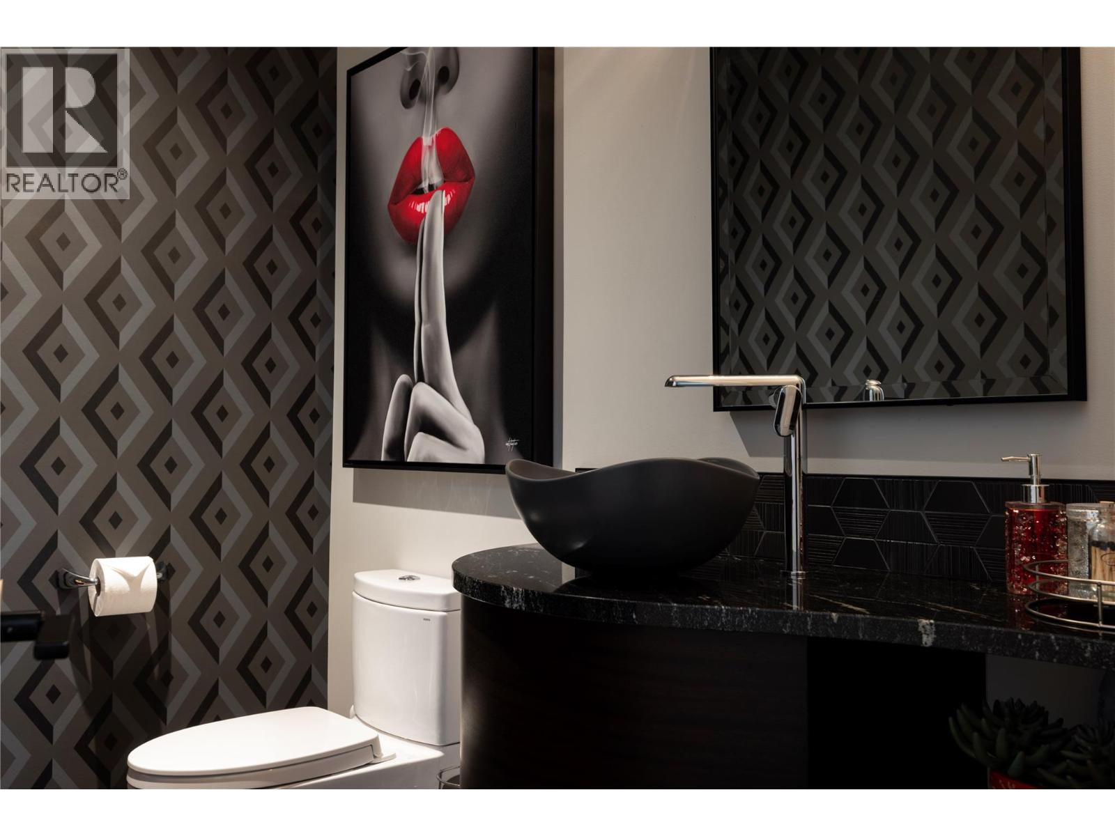 5650 The Edge Place Unit# 111, Kelowna, British Columbia  V1W 4L5 - Photo 32 - 10382324