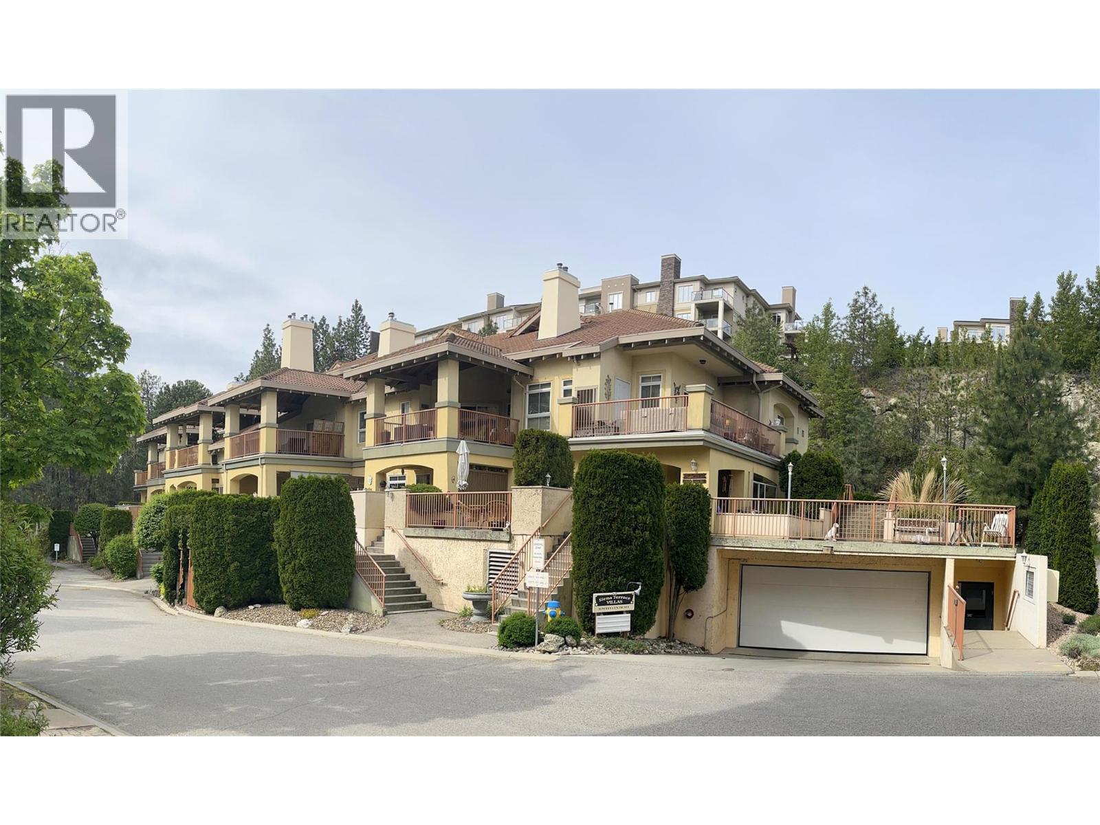 3179 Via Centrale Road, Kelowna, British Columbia  V1V 2J5 - Photo 1 - 10382739