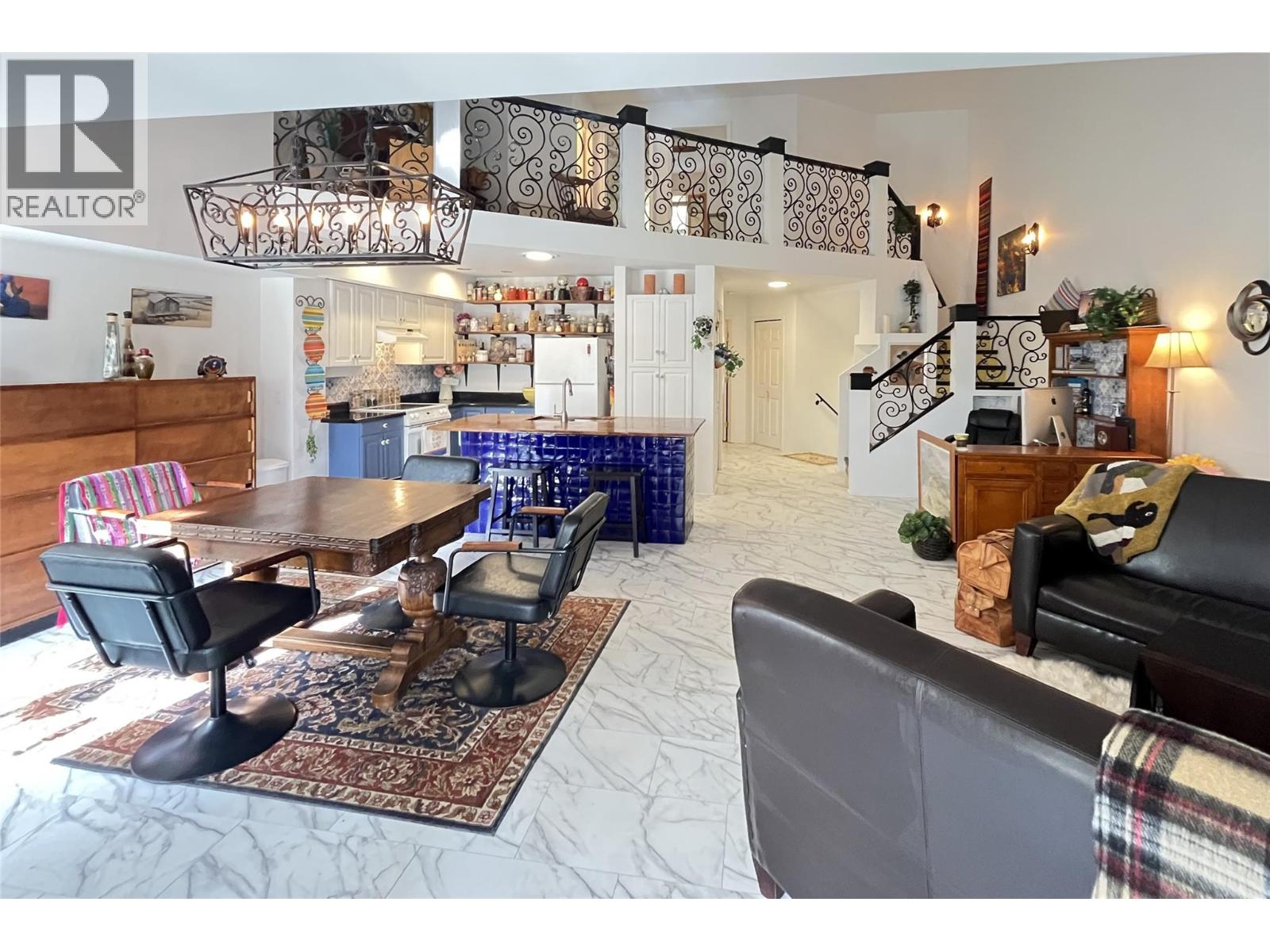 3179 Via Centrale Road, Kelowna, British Columbia  V1V 2J5 - Photo 5 - 10382739